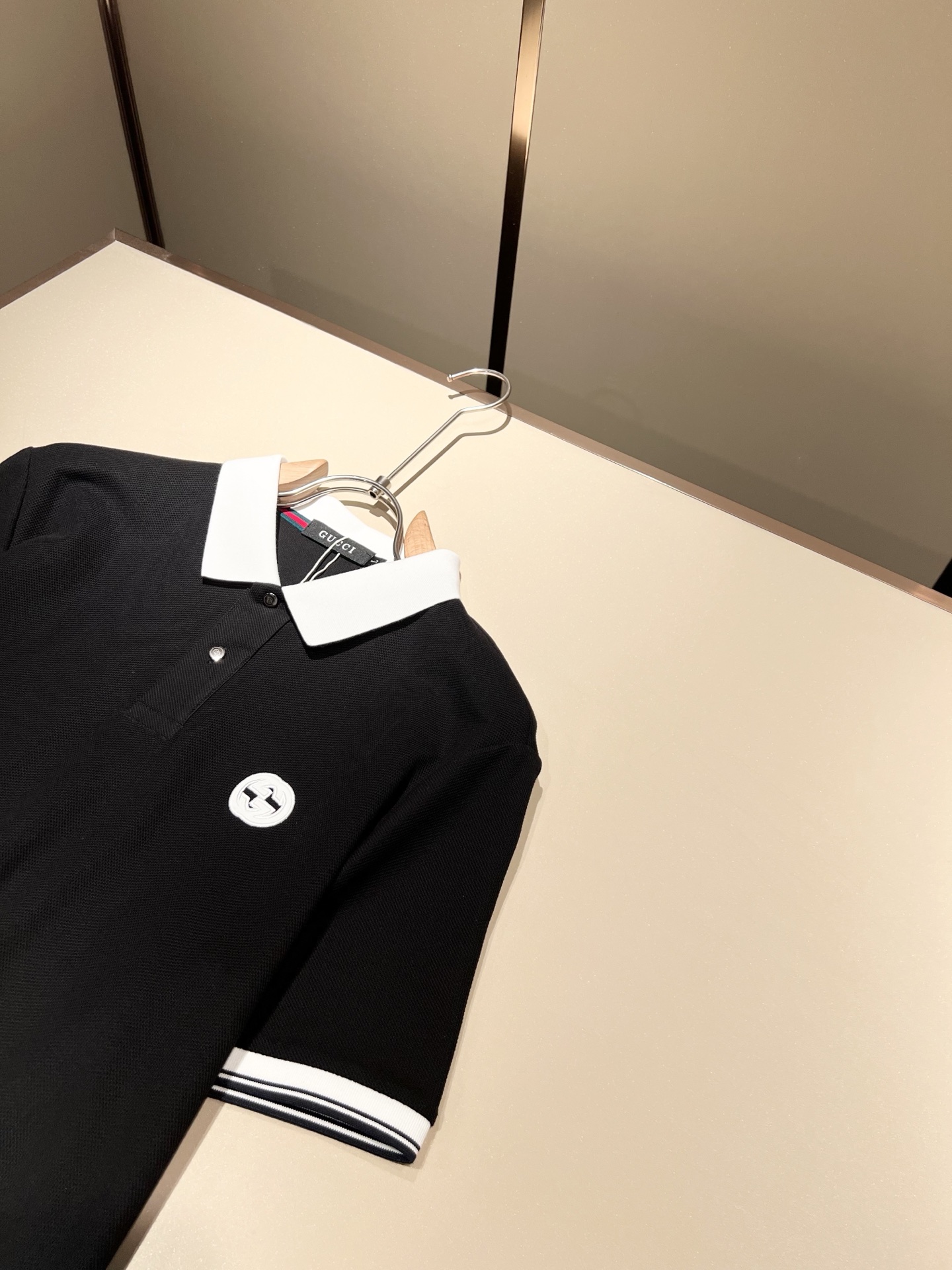  GUC*I 古家2025春夏新款短袖Polo衫，贸易公司渠道稀出，同步官网发售！G家春夏系列情侣上线，