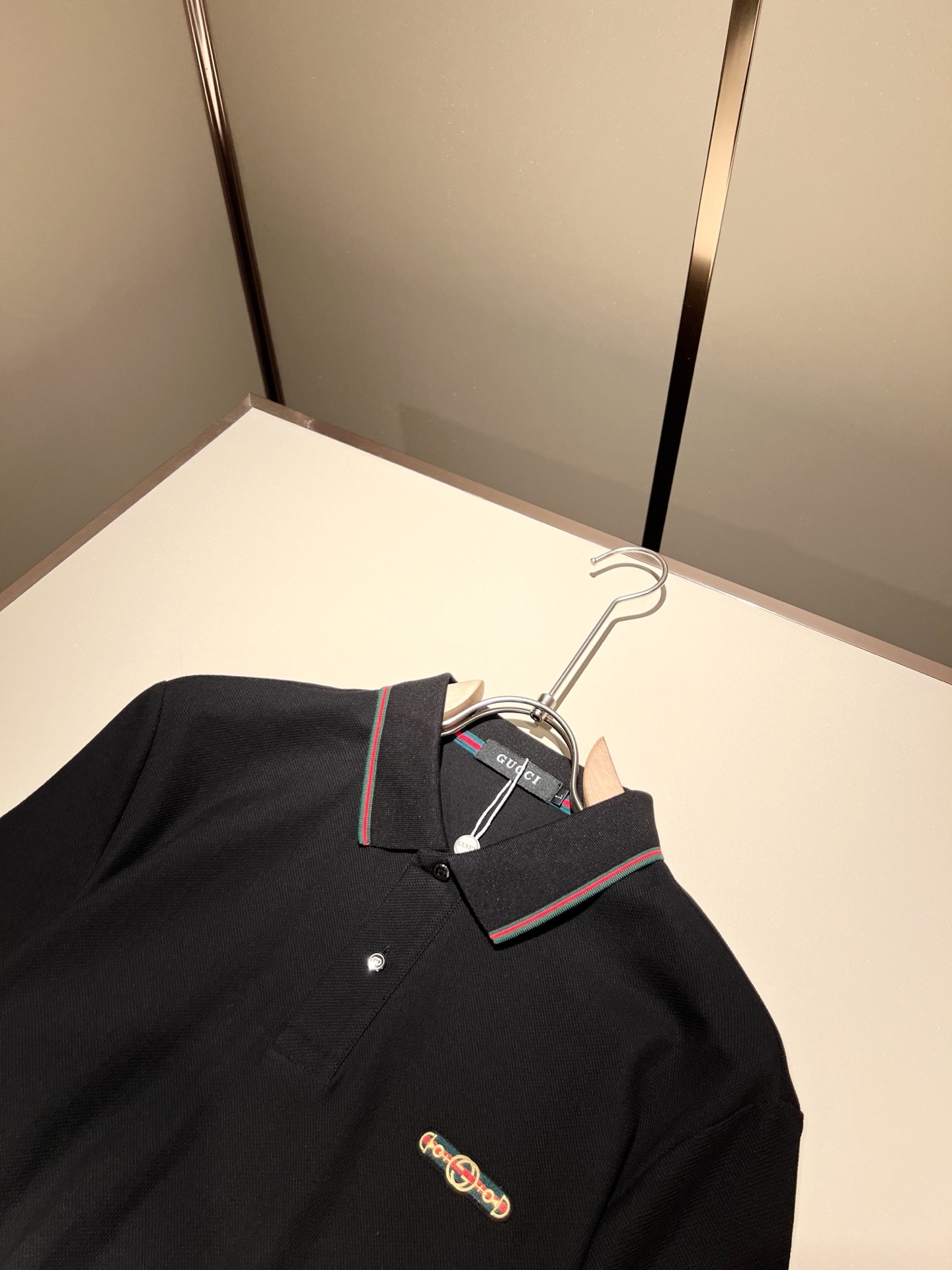  GUC*I 古家2025春夏新款短袖Polo衫，贸易公司渠道稀出，同步官网发售！G家春夏系列情侣上线，