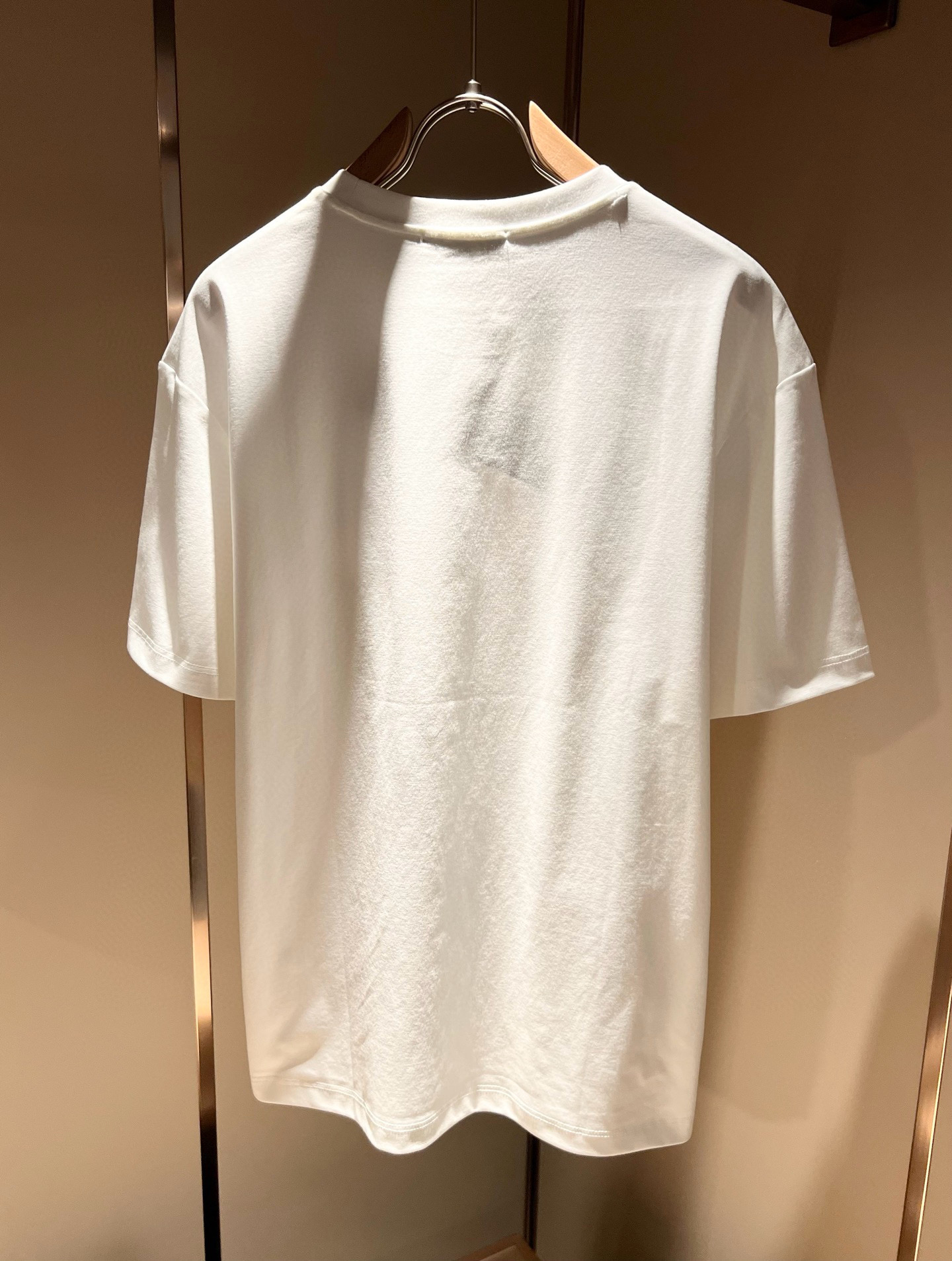   FEN*I 芬*迪2025春夏新款FD家族FF男女同款👫短袖T恤，男女同款👫百搭极简短袖。意大利原厂