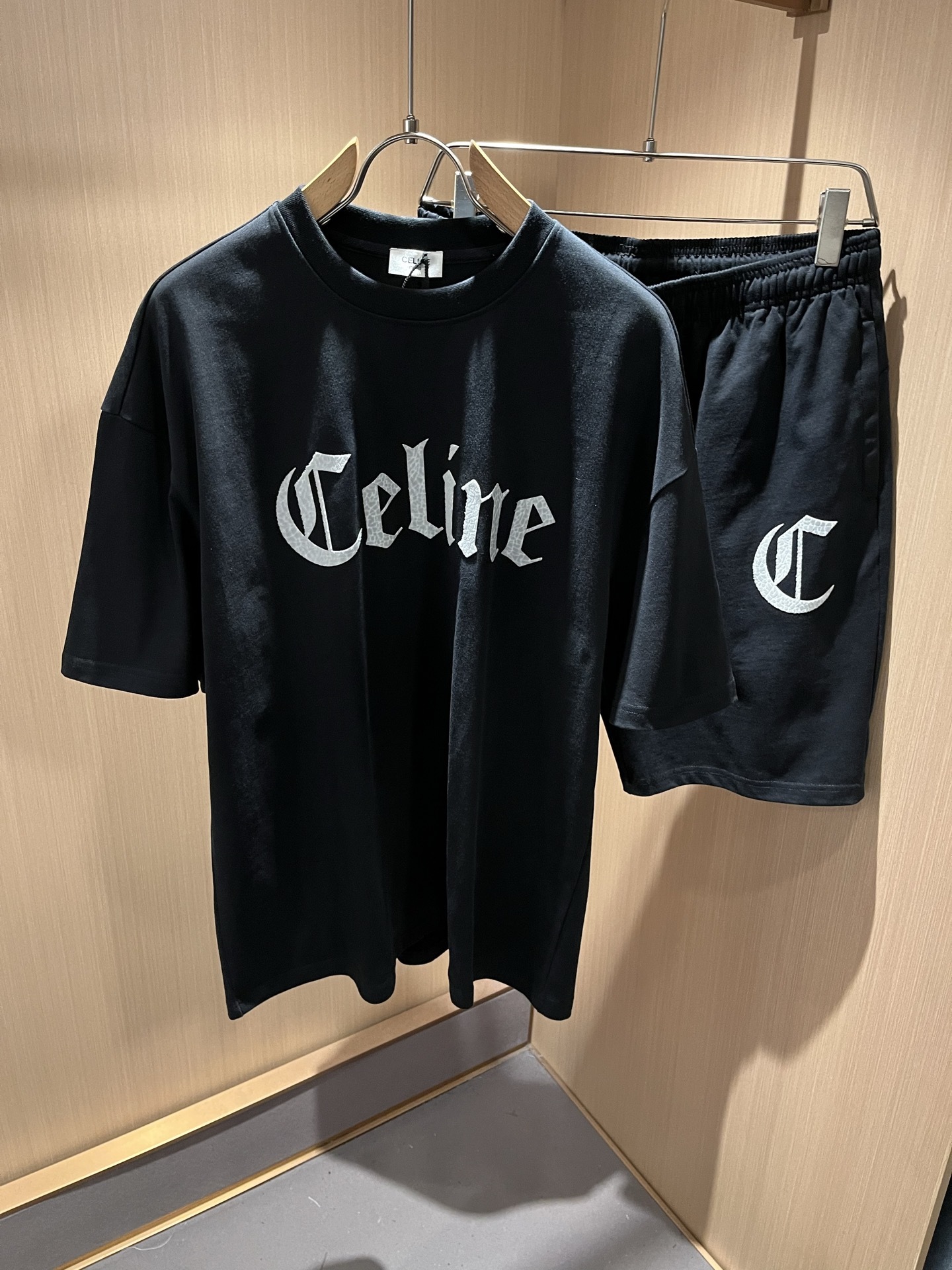 CELIN*瑟琳 2025春夏新款时尚休闲圆领套装,经典男女同款情侣👫短袖T恤衫!贸易公司渠道稀出,同