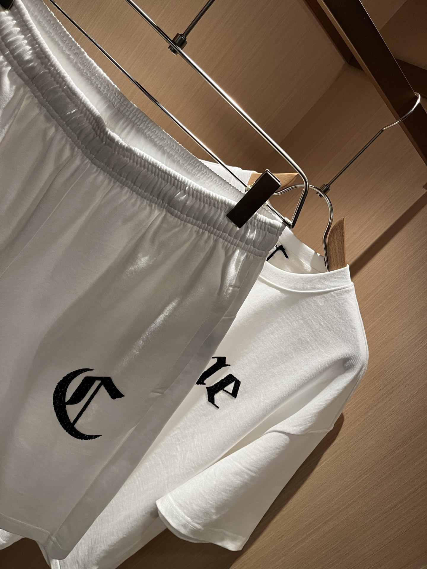 CELIN*瑟琳 2025春夏新款时尚休闲圆领套装,经典男女同款情侣👫短袖T恤衫!贸易公司渠道稀出,同