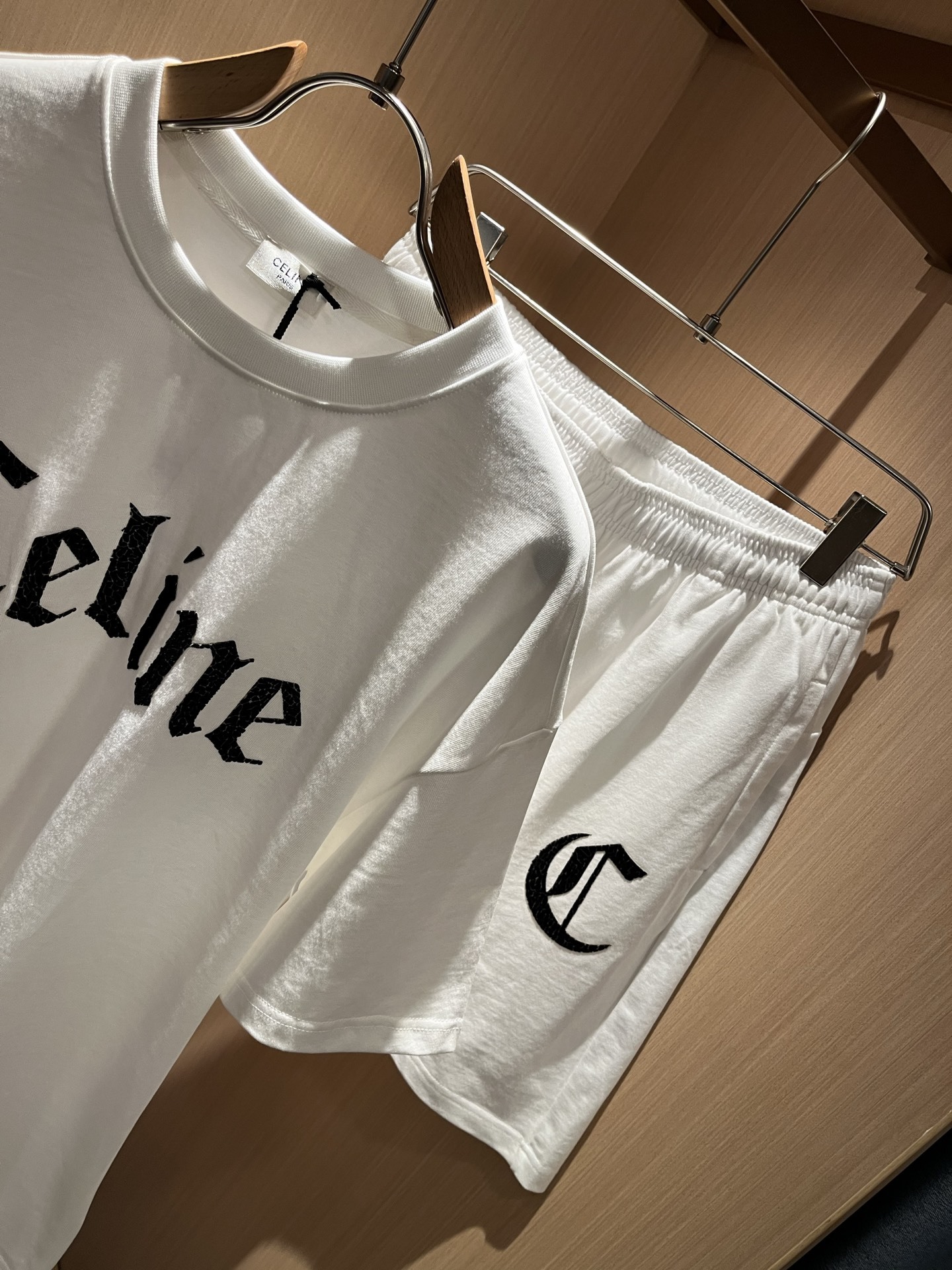 CELIN*瑟琳 2025春夏新款时尚休闲圆领套装,经典男女同款情侣👫短袖T恤衫!贸易公司渠道稀出,同