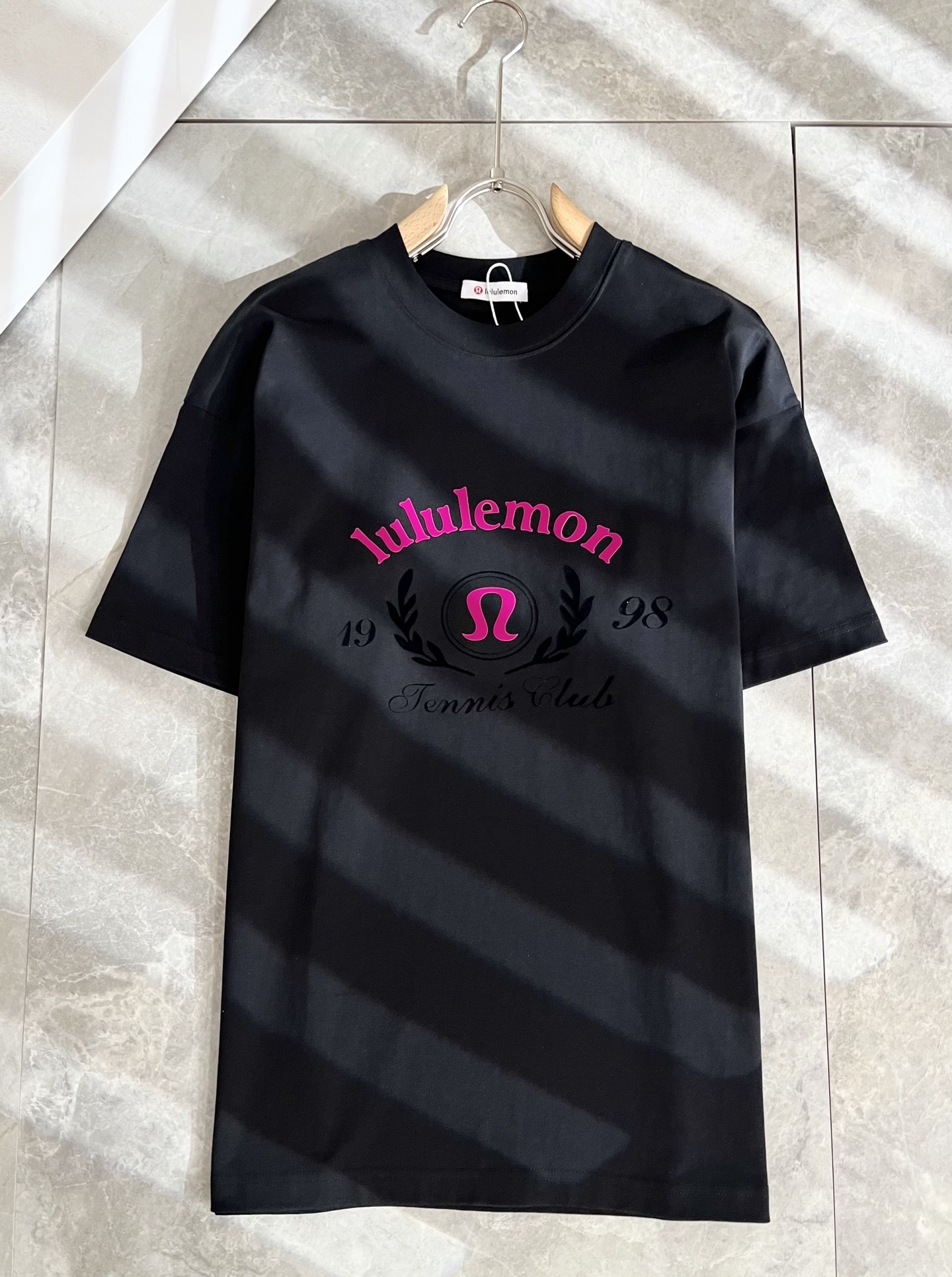 lululemon 露露乐蒙 2025春夏新款男女同款👫短袖T恤,意大利原厂订单渠道,极具个性高级风,