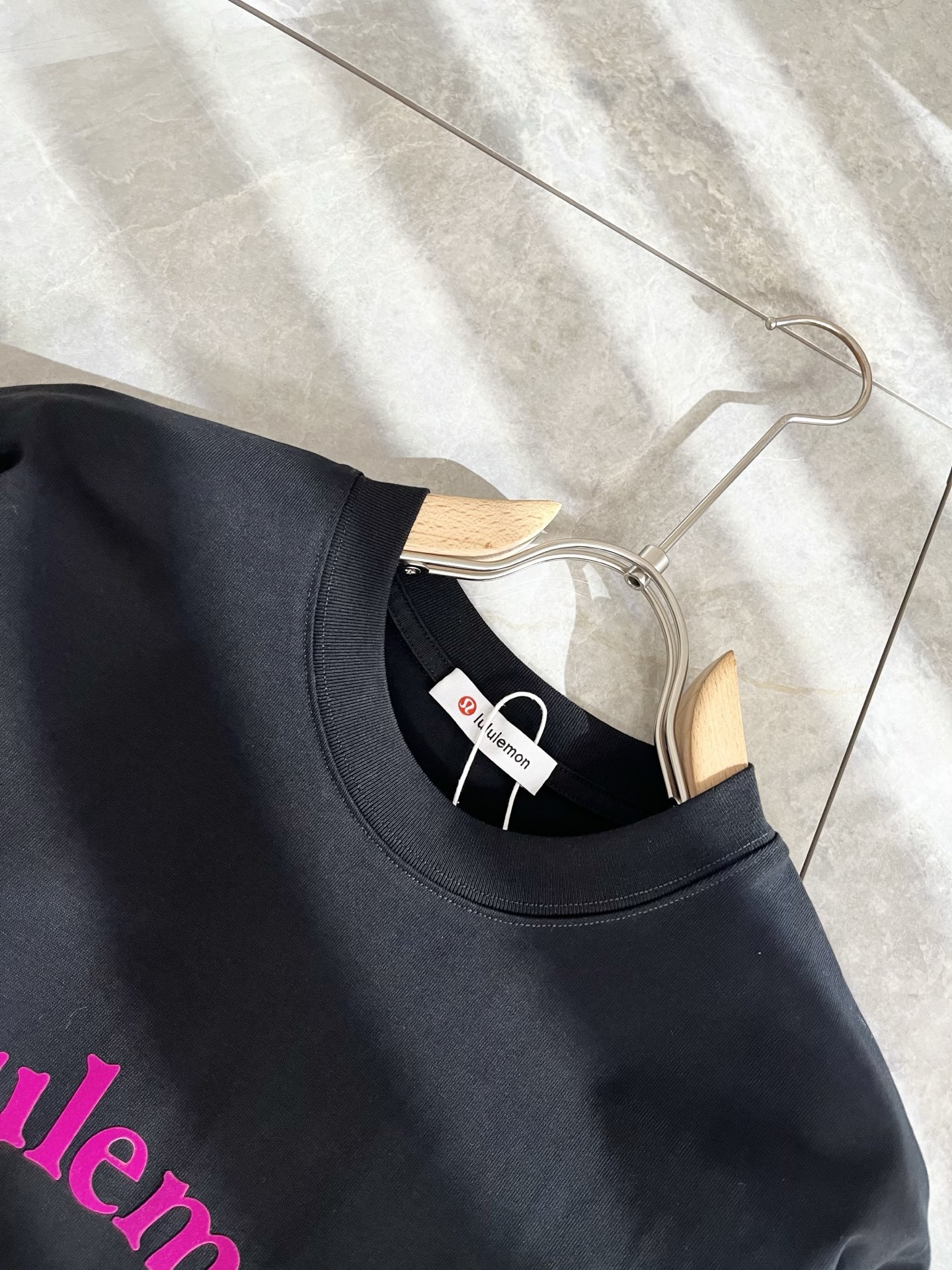 lululemon 露露乐蒙 2025春夏新款男女同款👫短袖T恤,意大利原厂订单渠道,极具个性高级风,