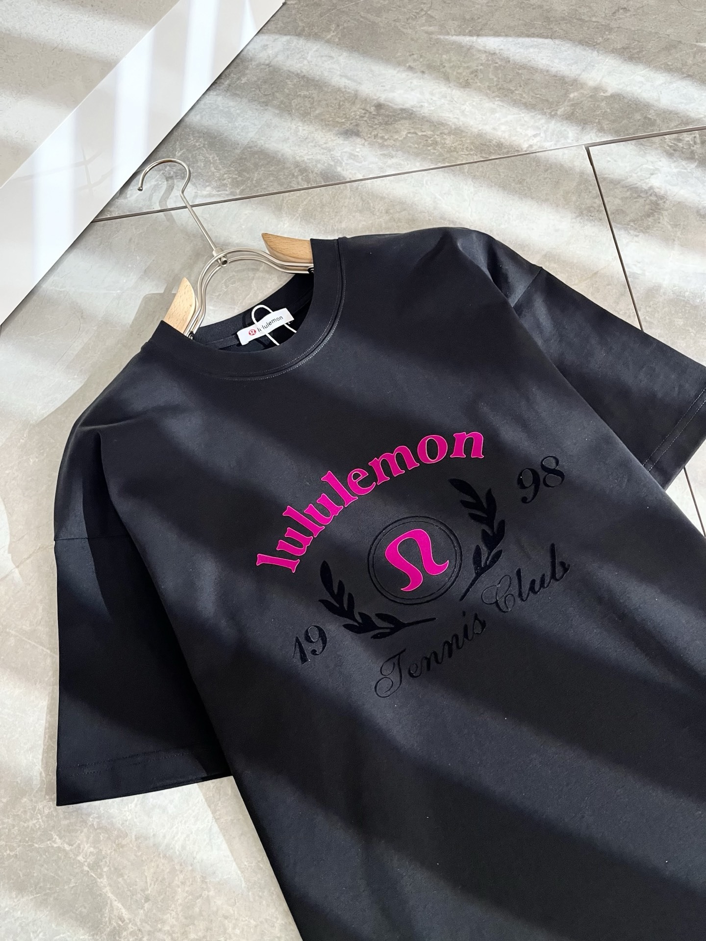 lululemon 露露乐蒙 2025春夏新款男女同款👫短袖T恤,意大利原厂订单渠道,极具个性高级风,