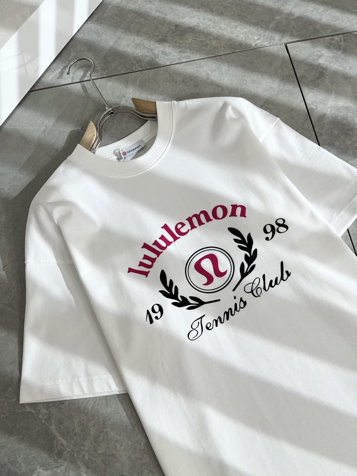 lululemon 露露乐蒙 2025春夏新款男女同款👫短袖T恤,意大利原厂订单渠道,极具个性高级风,