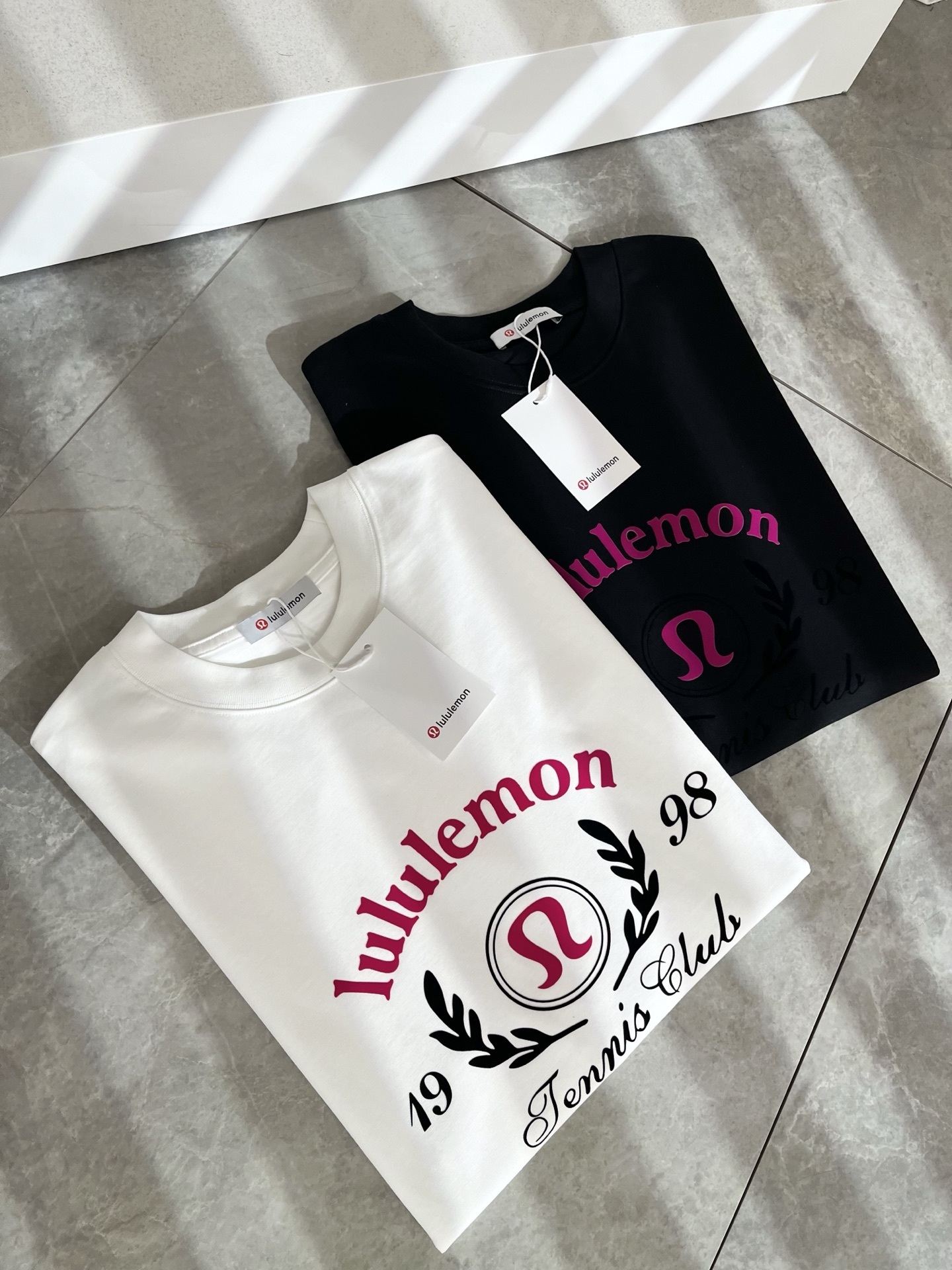 lululemon 露露乐蒙 2025春夏新款男女同款👫短袖T恤,意大利原厂订单渠道,极具个性高级风,