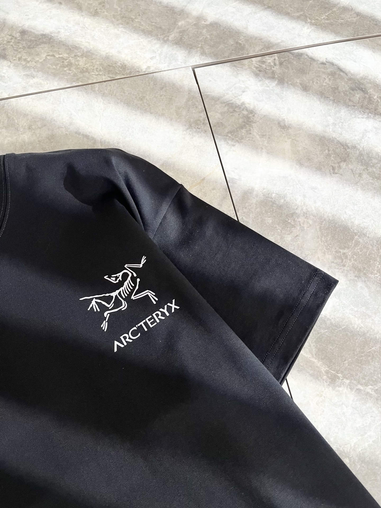 ARCTER*X始*祖鸟 2025春夏新款男女同款👫短袖T恤户外品牌可能大家第一想到的就是加拿大鹅、始
