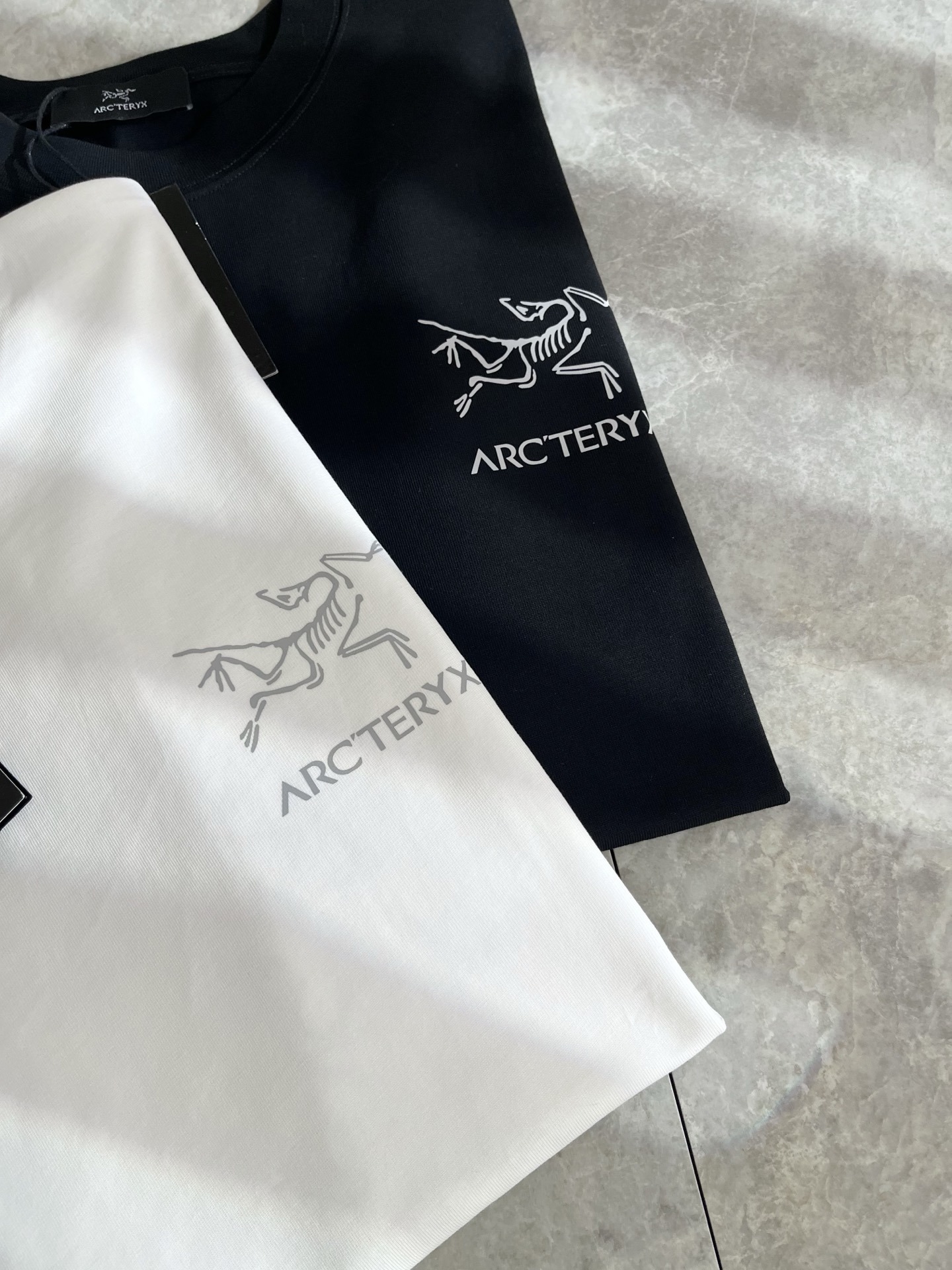 ARCTER*X始*祖鸟 2025春夏新款男女同款👫短袖T恤户外品牌可能大家第一想到的就是加拿大鹅、始