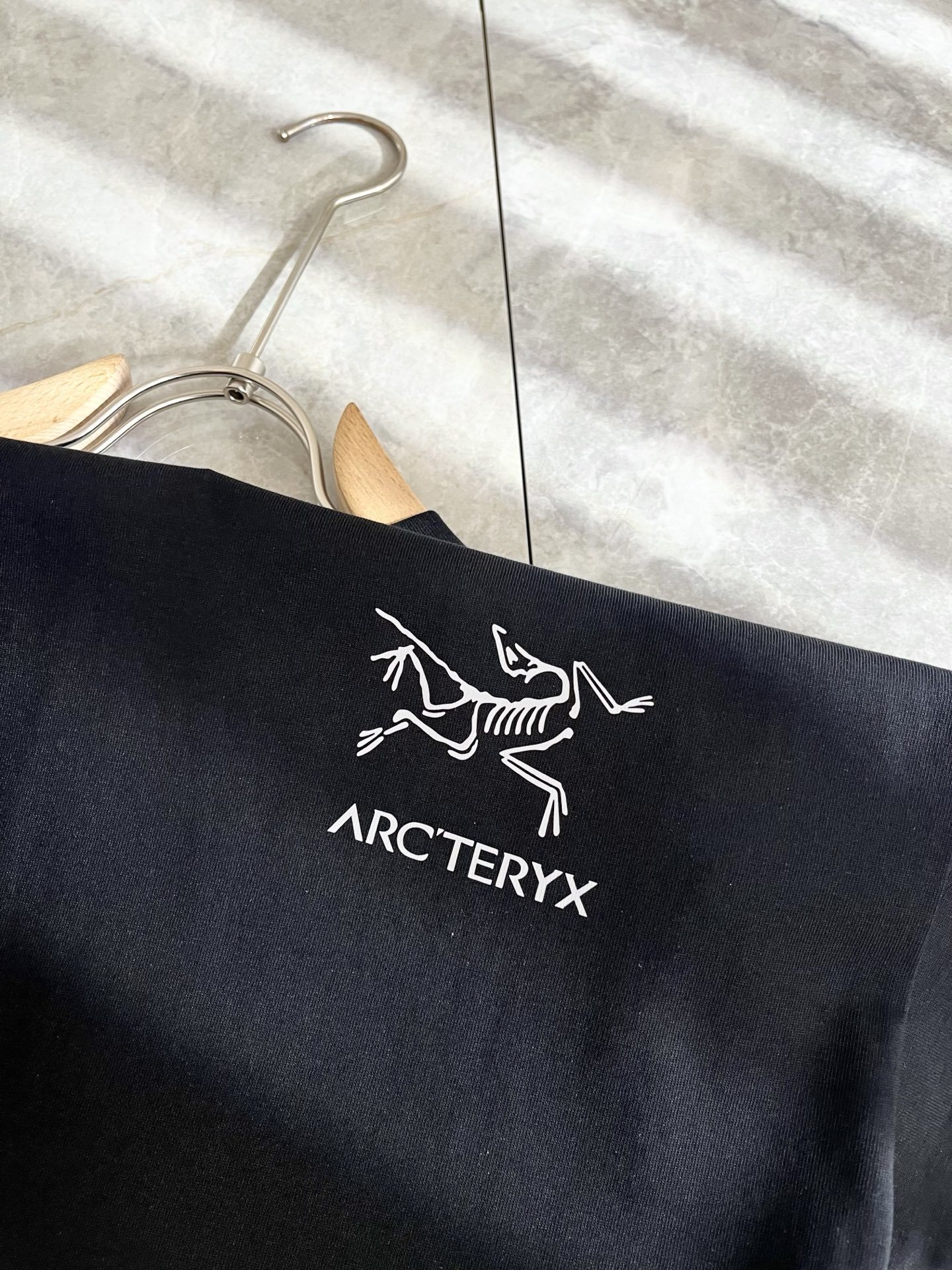 ARCTER*X始*祖鸟 2025春夏新款男女同款👫短袖T恤户外品牌可能大家第一想到的就是加拿大鹅、始