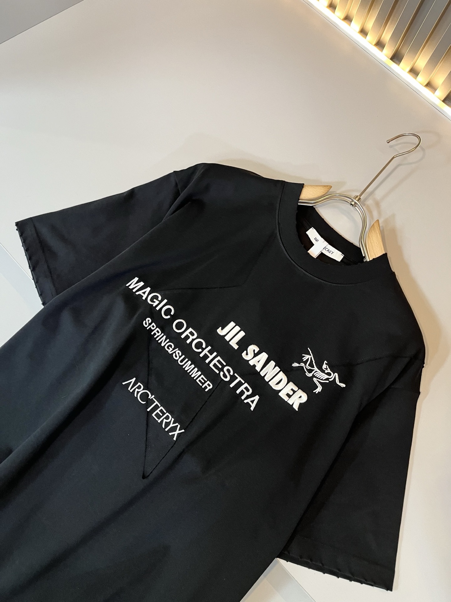 JIL SANDER 联名 ARCTER*X始*祖鸟 2025春夏新款男女同款👫短袖T恤户外品牌可能大