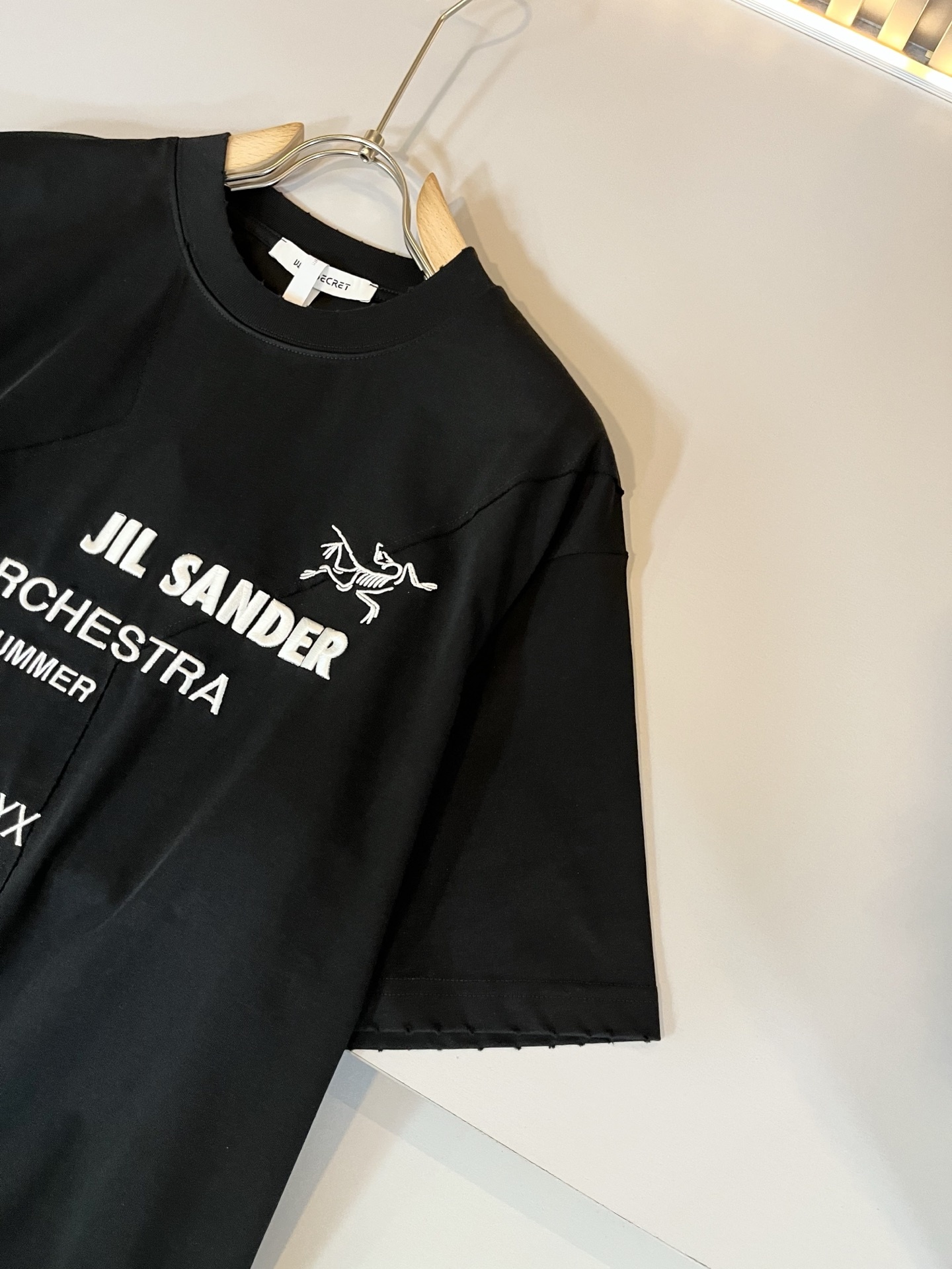 JIL SANDER 联名 ARCTER*X始*祖鸟 2025春夏新款男女同款👫短袖T恤户外品牌可能大