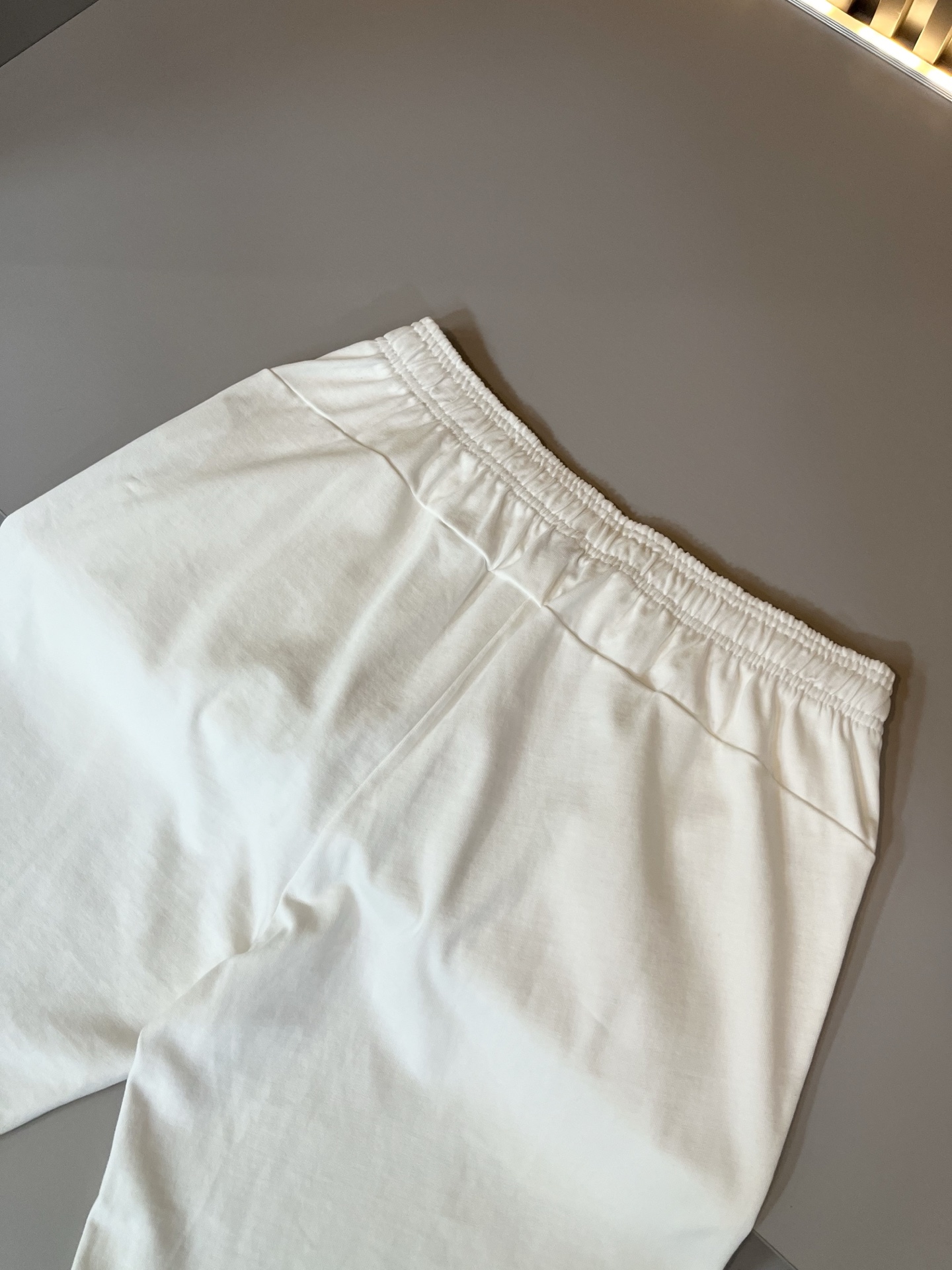  Moncler蒙家 2025春夏最新男女同款👫贸易订单休闲套装，全品相！！网红款！采用logo图案压胶