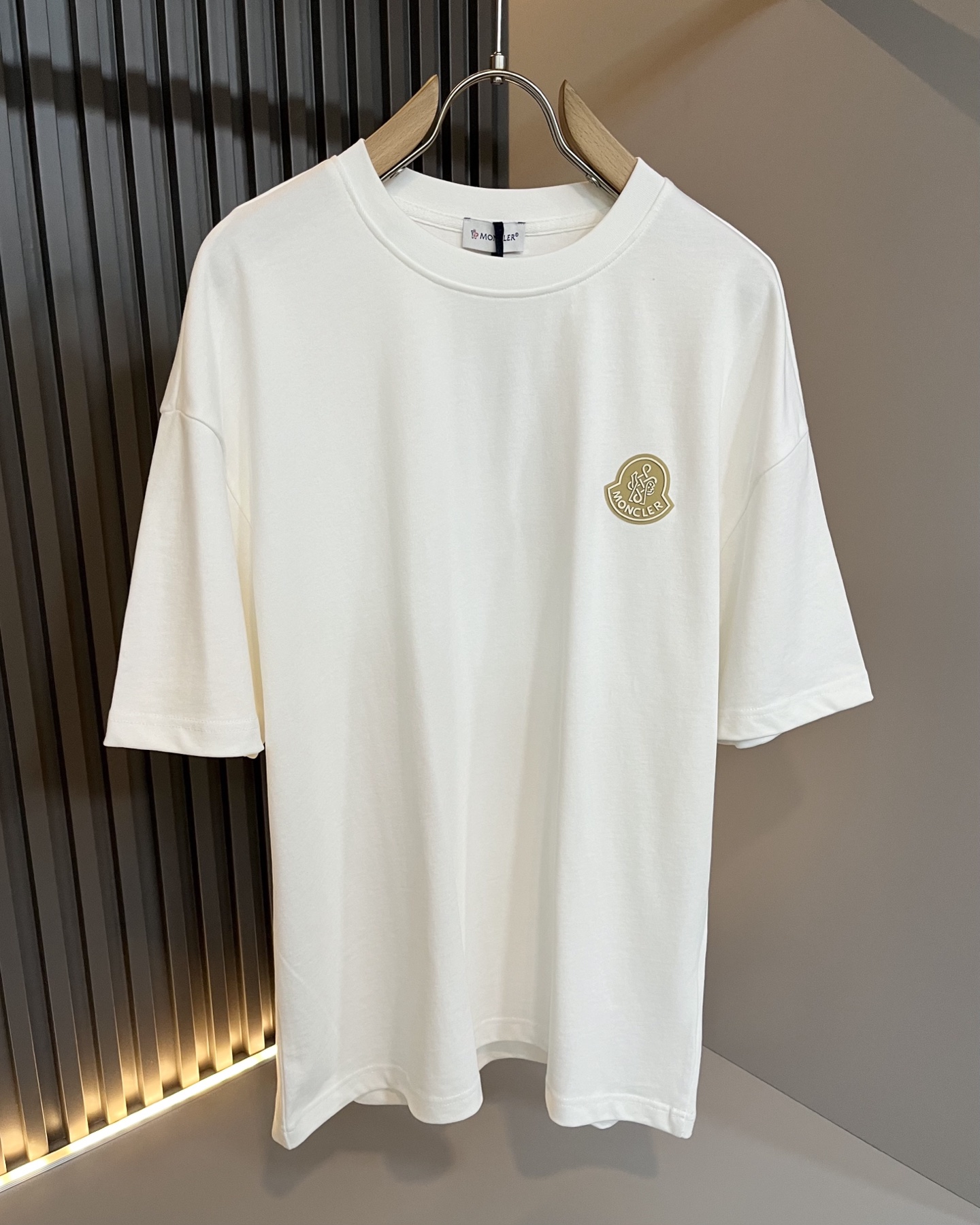  Moncler蒙家 2025春夏最新男女同款👫贸易订单休闲套装，全品相！！网红款！采用logo图案压胶