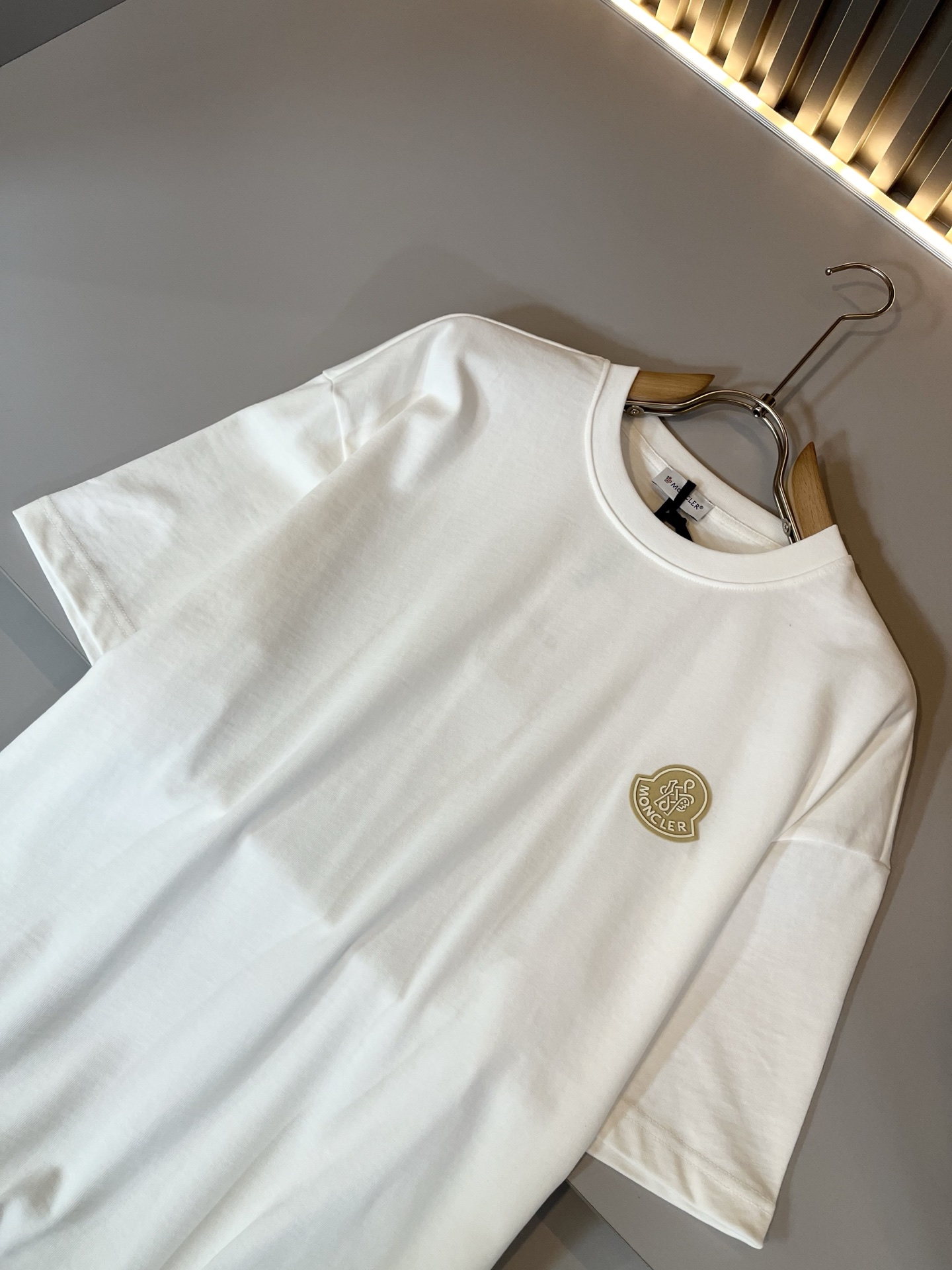  Moncler蒙家 2025春夏最新男女同款👫贸易订单休闲套装，全品相！！网红款！采用logo图案压胶