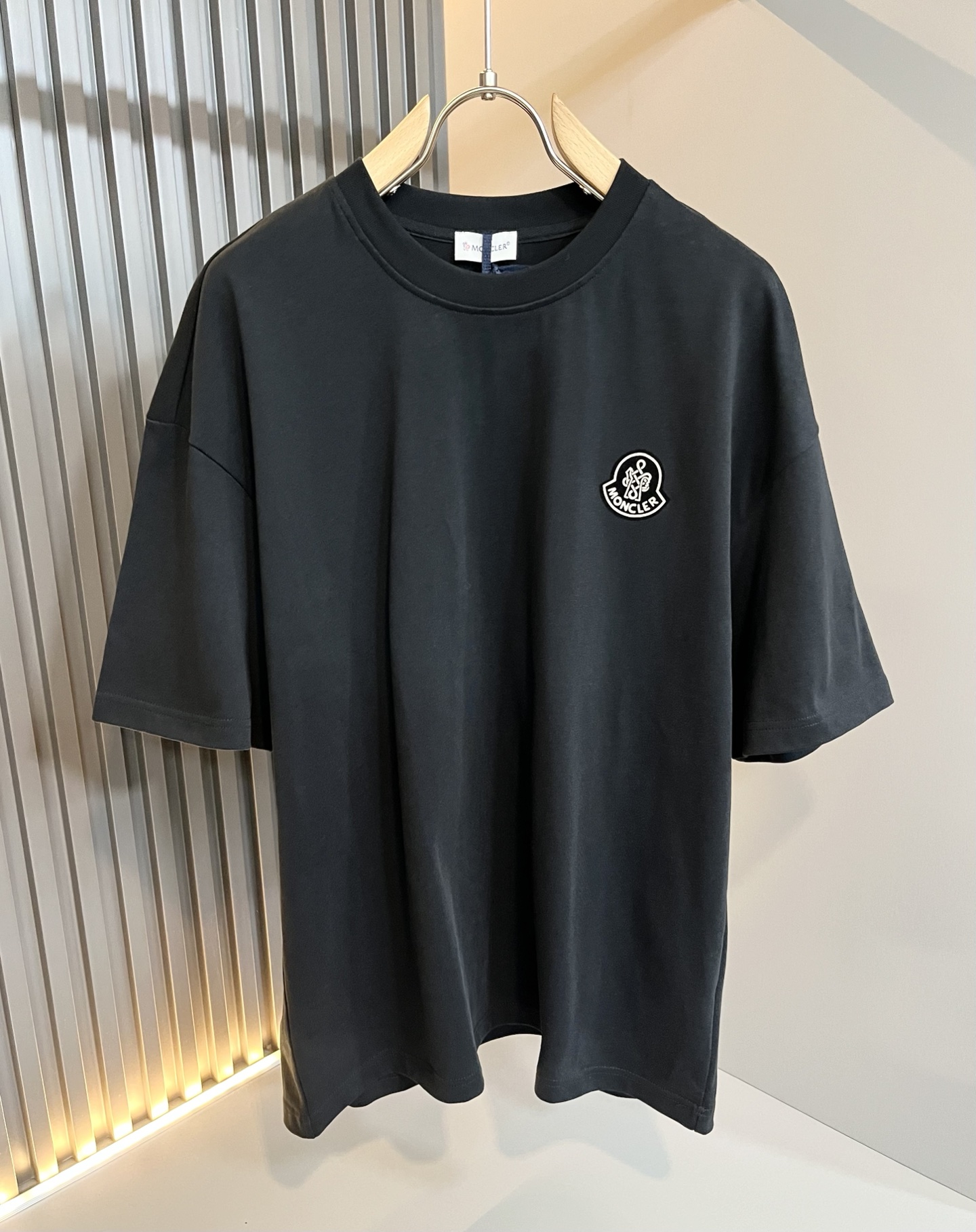  Moncler蒙家 2025春夏最新男女同款👫贸易订单休闲套装，全品相！！网红款！采用logo图案压胶