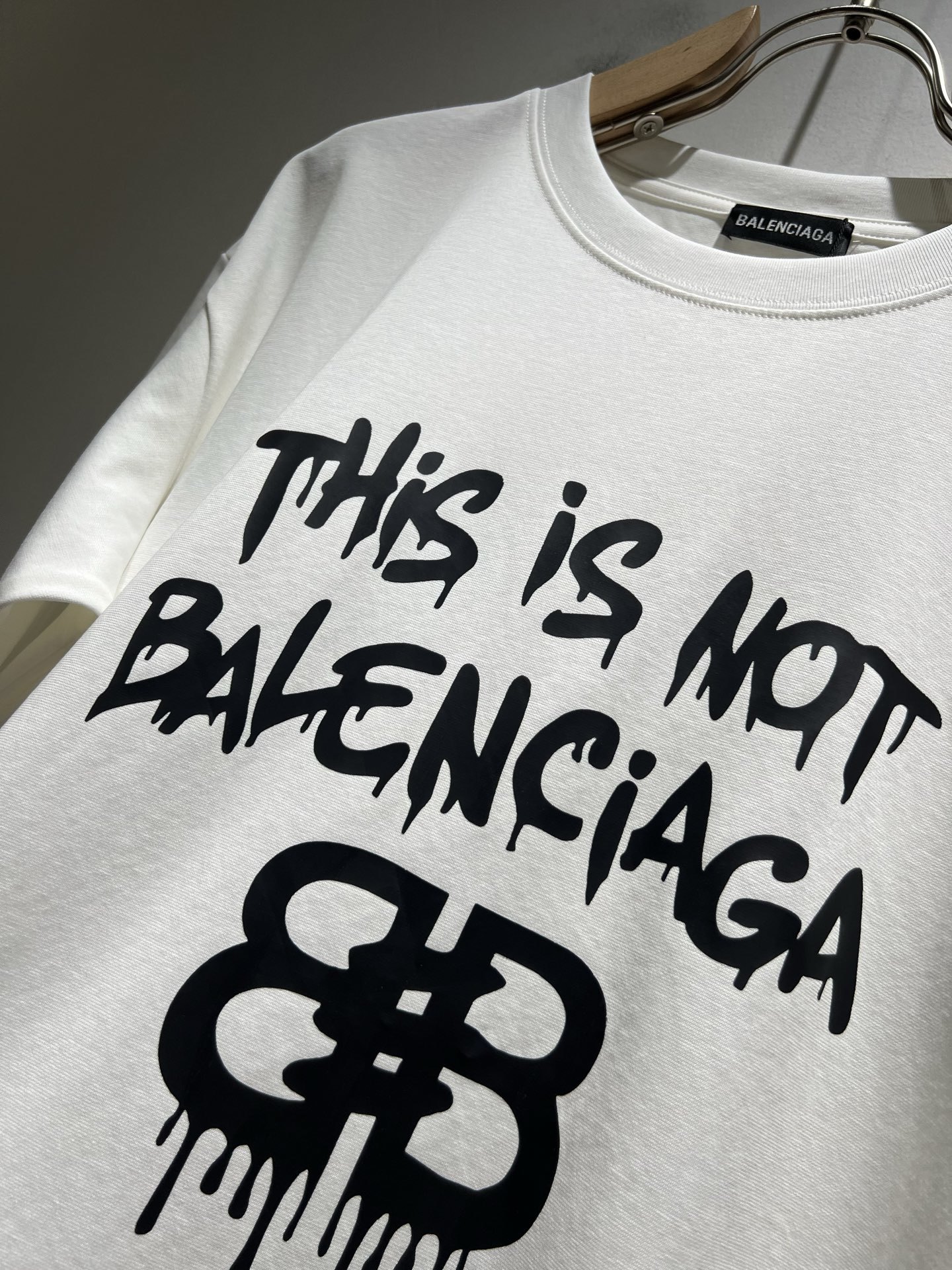 BALENCIA*巴黎*家 2025春夏新款男女同情侣款👫休闲宽松棉质圆领短袖T恤衫!贸易公司渠道稀