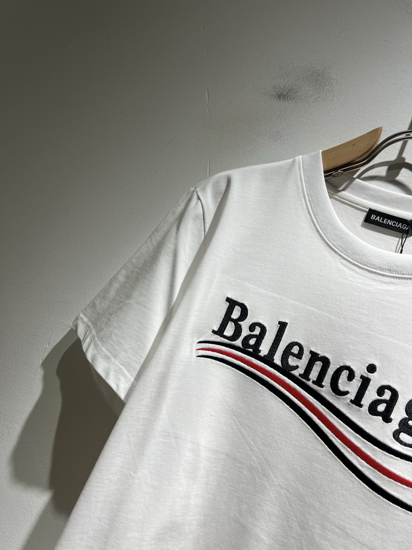 BALENCIA*巴黎*家 2025春夏新款男女同情侣款👫休闲宽松棉质圆领短袖T恤衫!贸易公司渠道稀