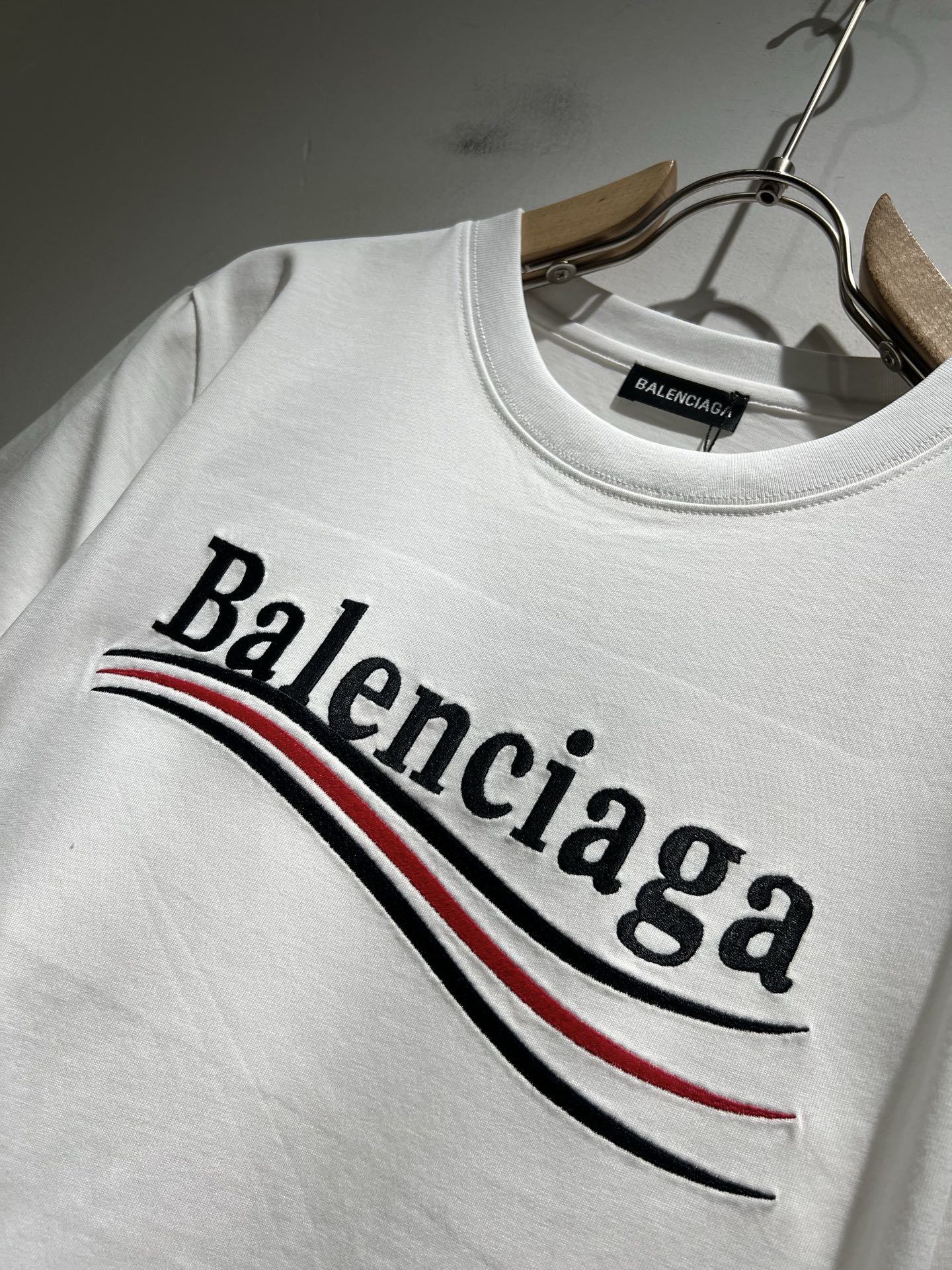 BALENCIA*巴黎*家 2025春夏新款男女同情侣款👫休闲宽松棉质圆领短袖T恤衫!贸易公司渠道稀