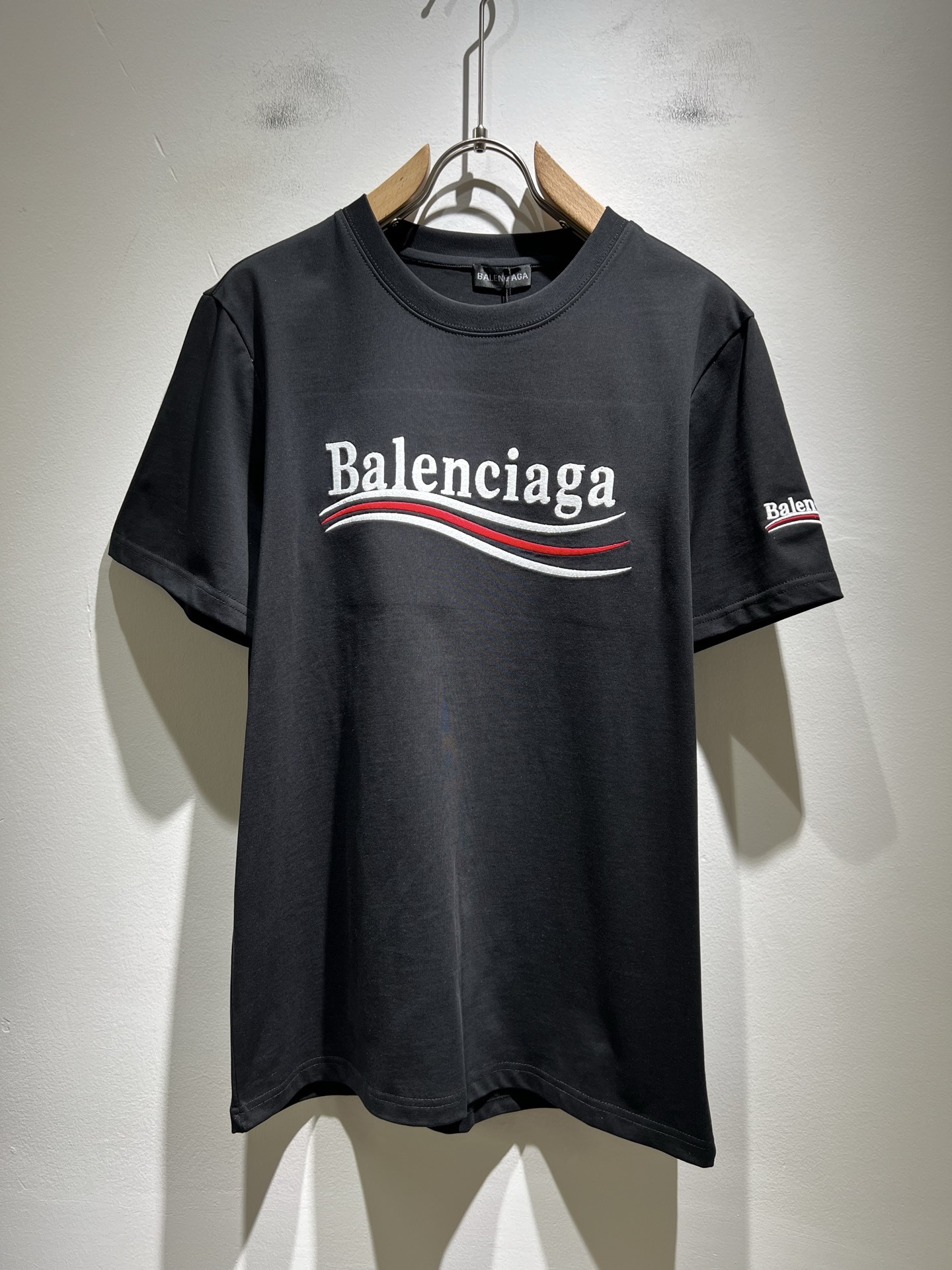 BALENCIA*巴黎*家 2025春夏新款男女同情侣款👫休闲宽松棉质圆领短袖T恤衫!贸易公司渠道稀