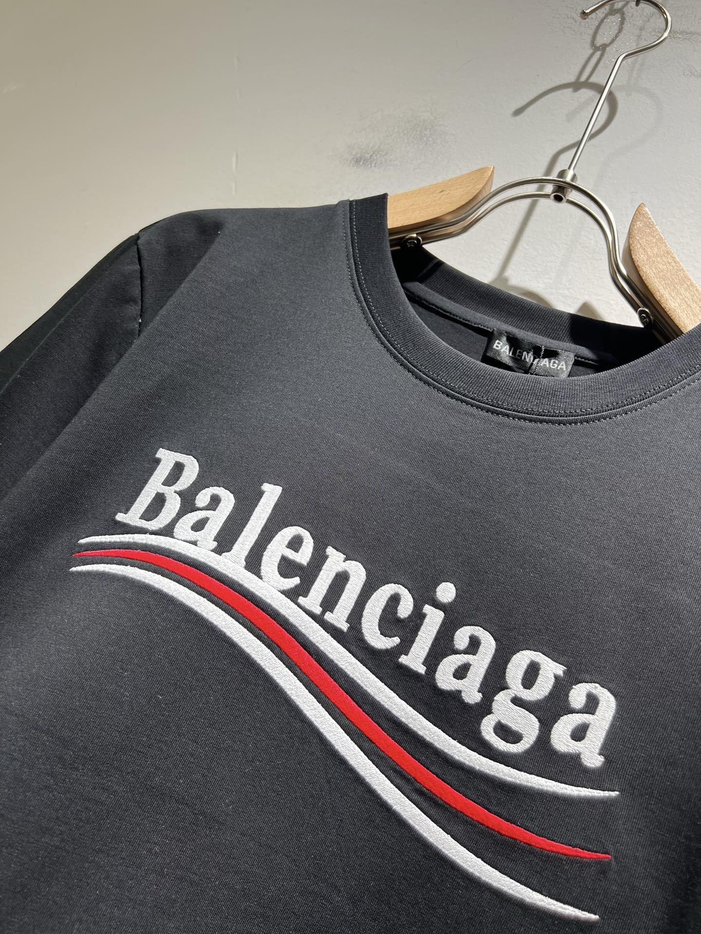 BALENCIA*巴黎*家 2025春夏新款男女同情侣款👫休闲宽松棉质圆领短袖T恤衫!贸易公司渠道稀