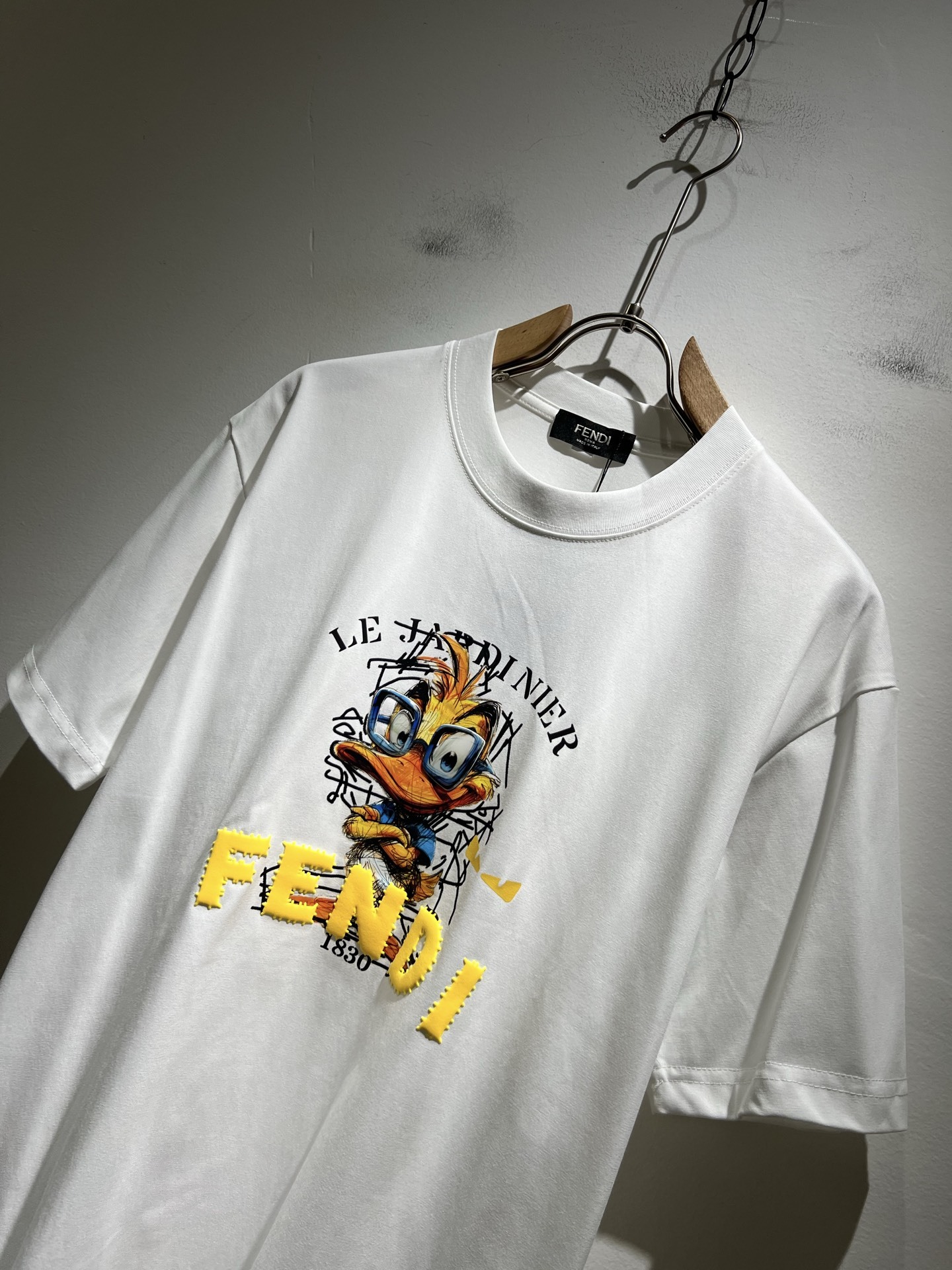 FEN*I 芬*迪2025春夏新款FD家族FF男女同款👫短袖T恤,男女同款👫百搭极简短袖。意大利原厂订