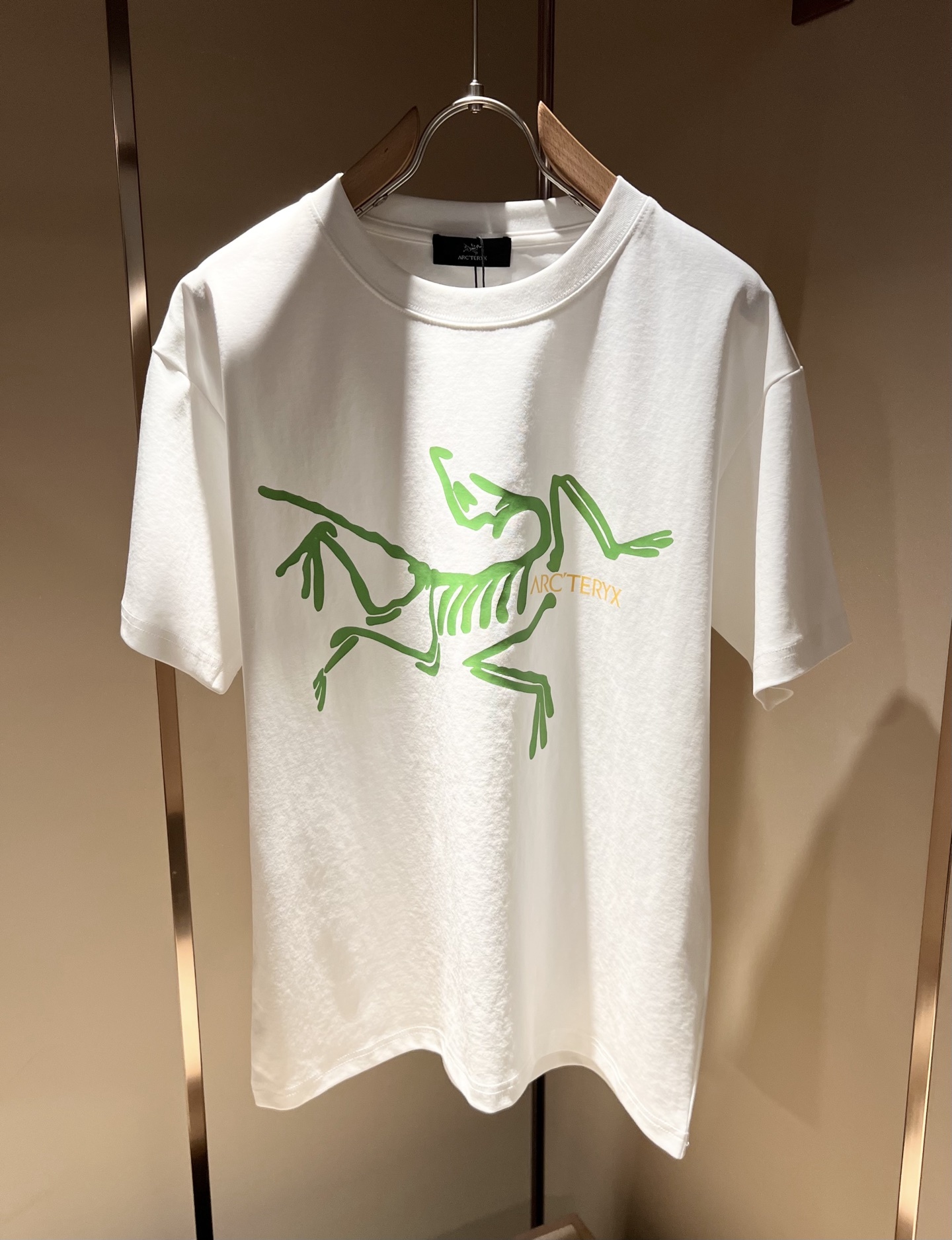 ARCTER*X始*祖鸟 2025春夏新款男女同款👫短袖T恤户外品牌可能大家第一想到的就是加拿大鹅、始