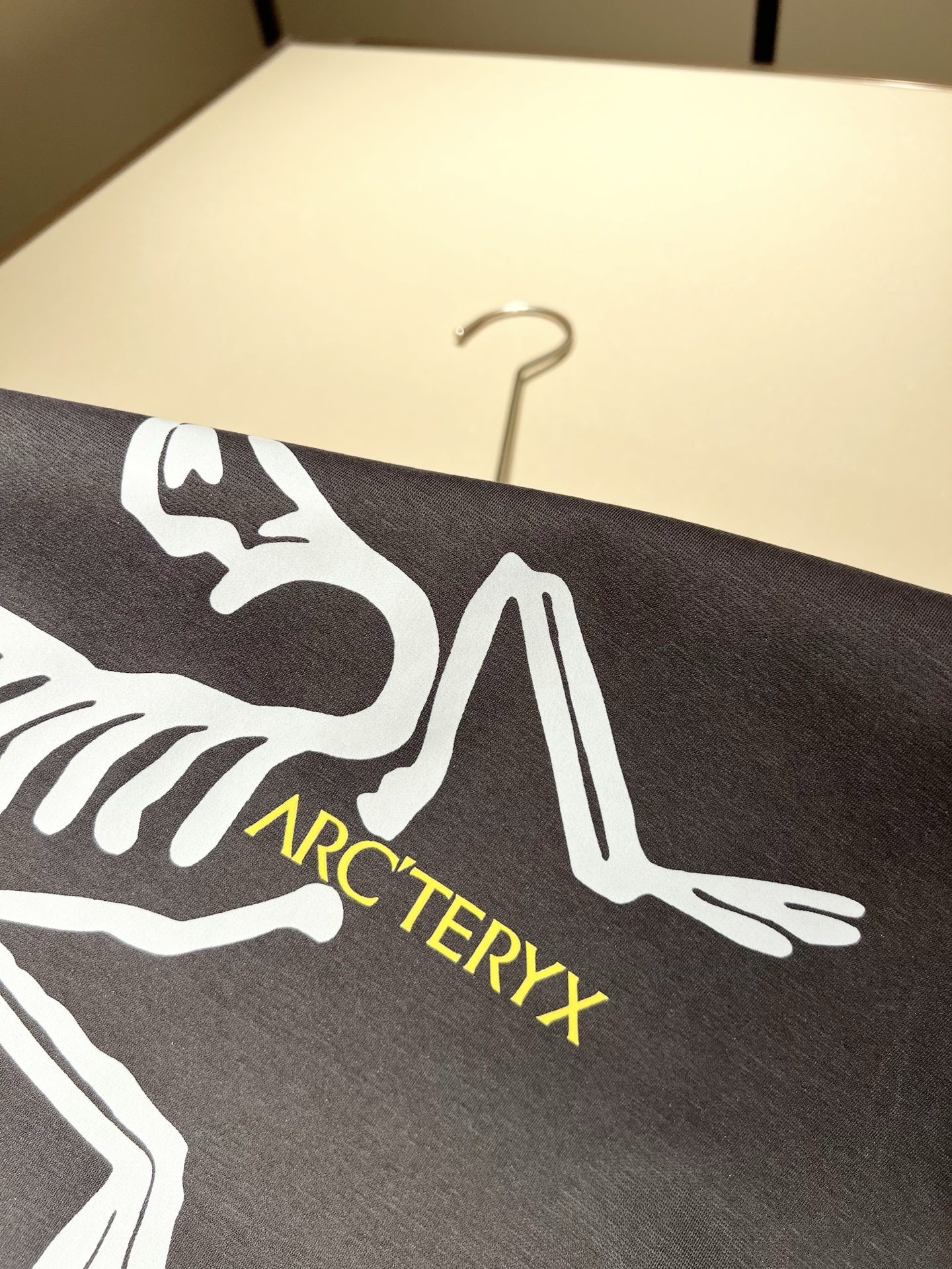 ARCTER*X始*祖鸟 2025春夏新款男女同款👫短袖T恤户外品牌可能大家第一想到的就是加拿大鹅、始
