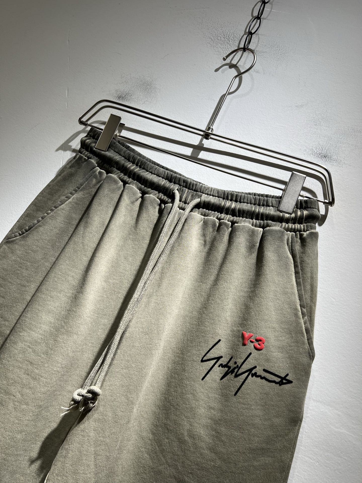 Y-3 YAMAMOTO 2024 Spring Summer Co-Ed Recreational Sport Shorts in Pure Cotton - 图片 3