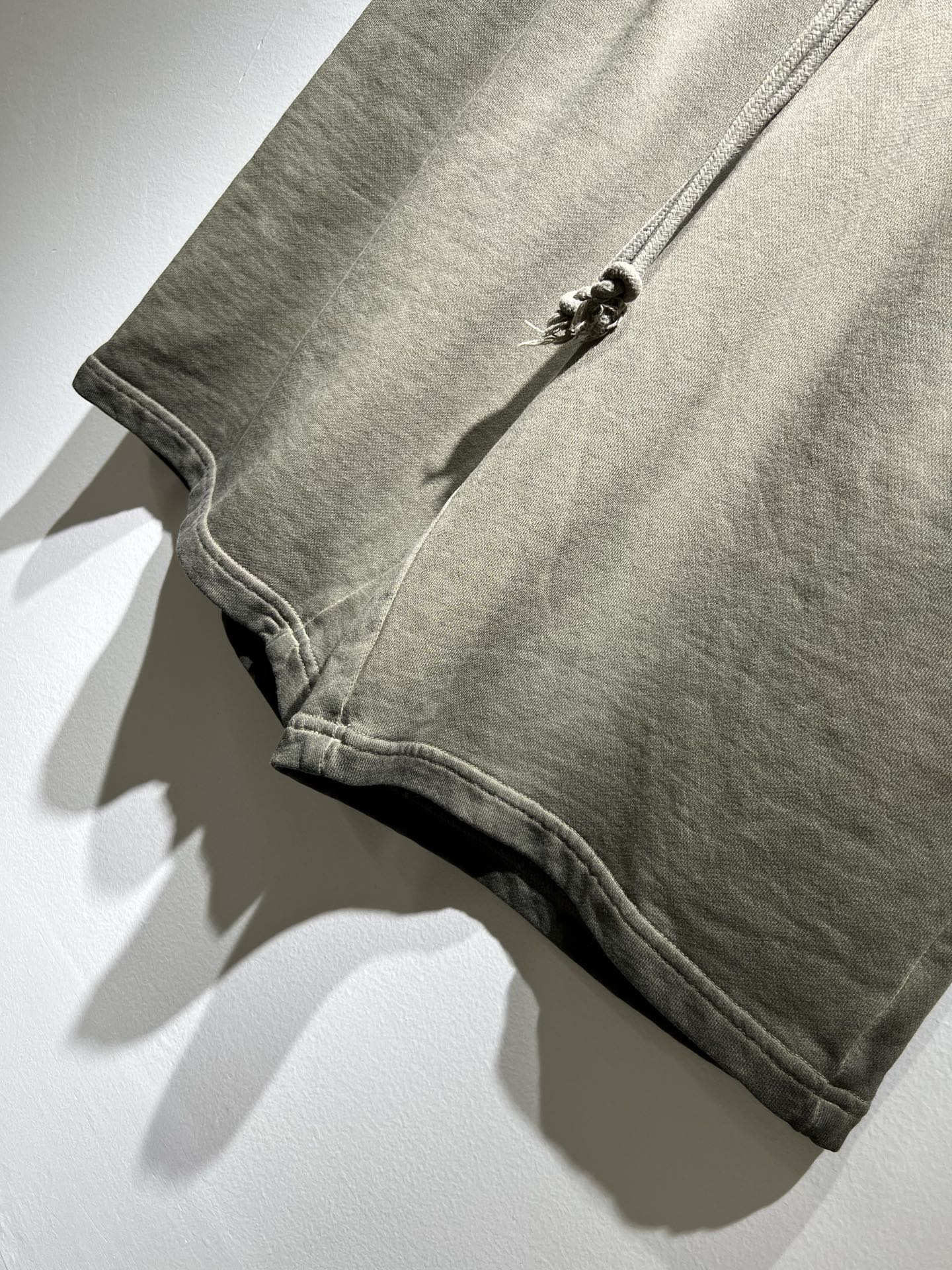 Y-3 YAMAMOTO 2024 Spring Summer Co-Ed Recreational Sport Shorts in Pure Cotton - 图片 4