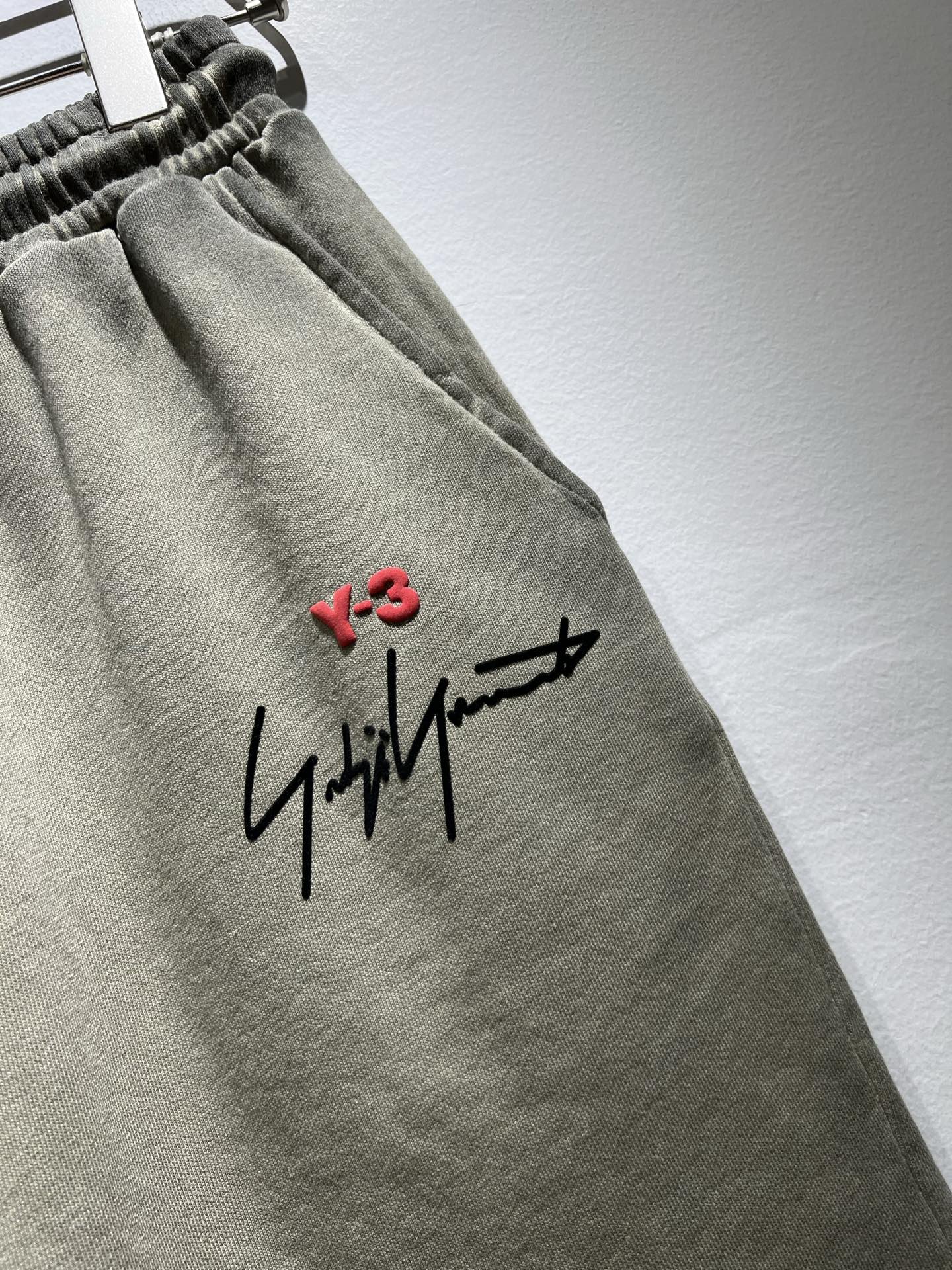 Y-3 YAMAMOTO 2024 Spring Summer Co-Ed Recreational Sport Shorts in Pure Cotton - 图片 5