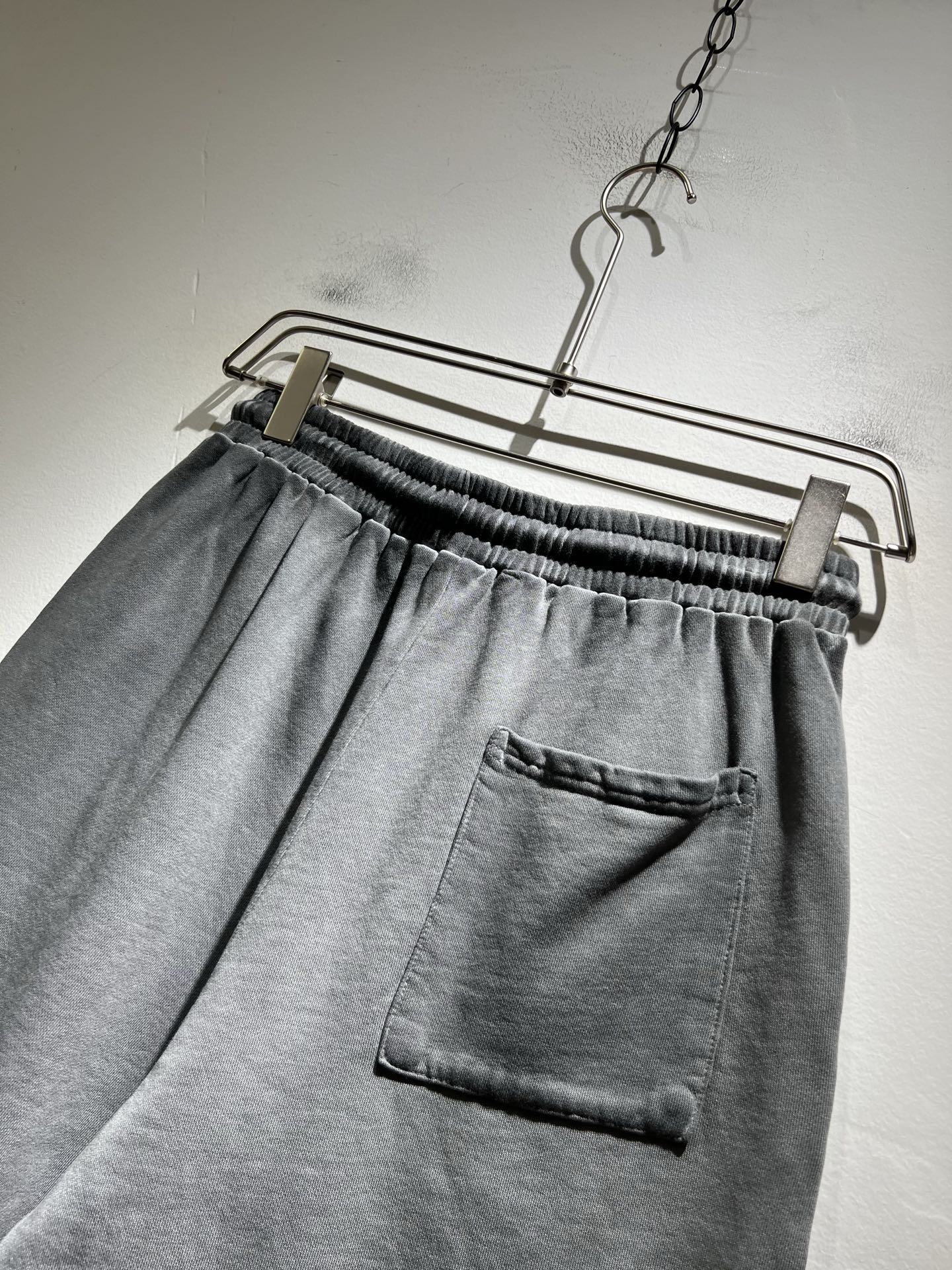 Y-3 YAMAMOTO 2024 Spring Summer Co-ed Cotton Sport Shorts with Stylish Design - 图片 8