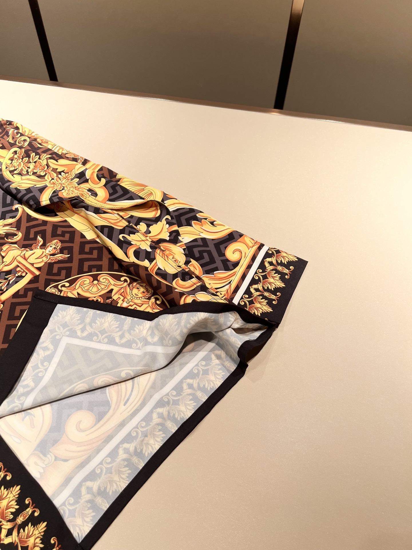 Luxurious Pan * Cheol Trade Company Channel: High-End Panorama Print Letter Logo Decorations - 图片 9