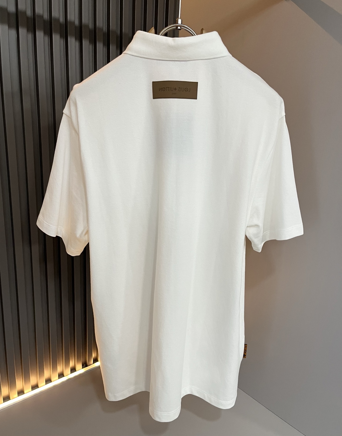  LouisVuitt*路易*登  2025春夏新品最新工艺短袖Polo衫，前后logo图案压胶设计！代