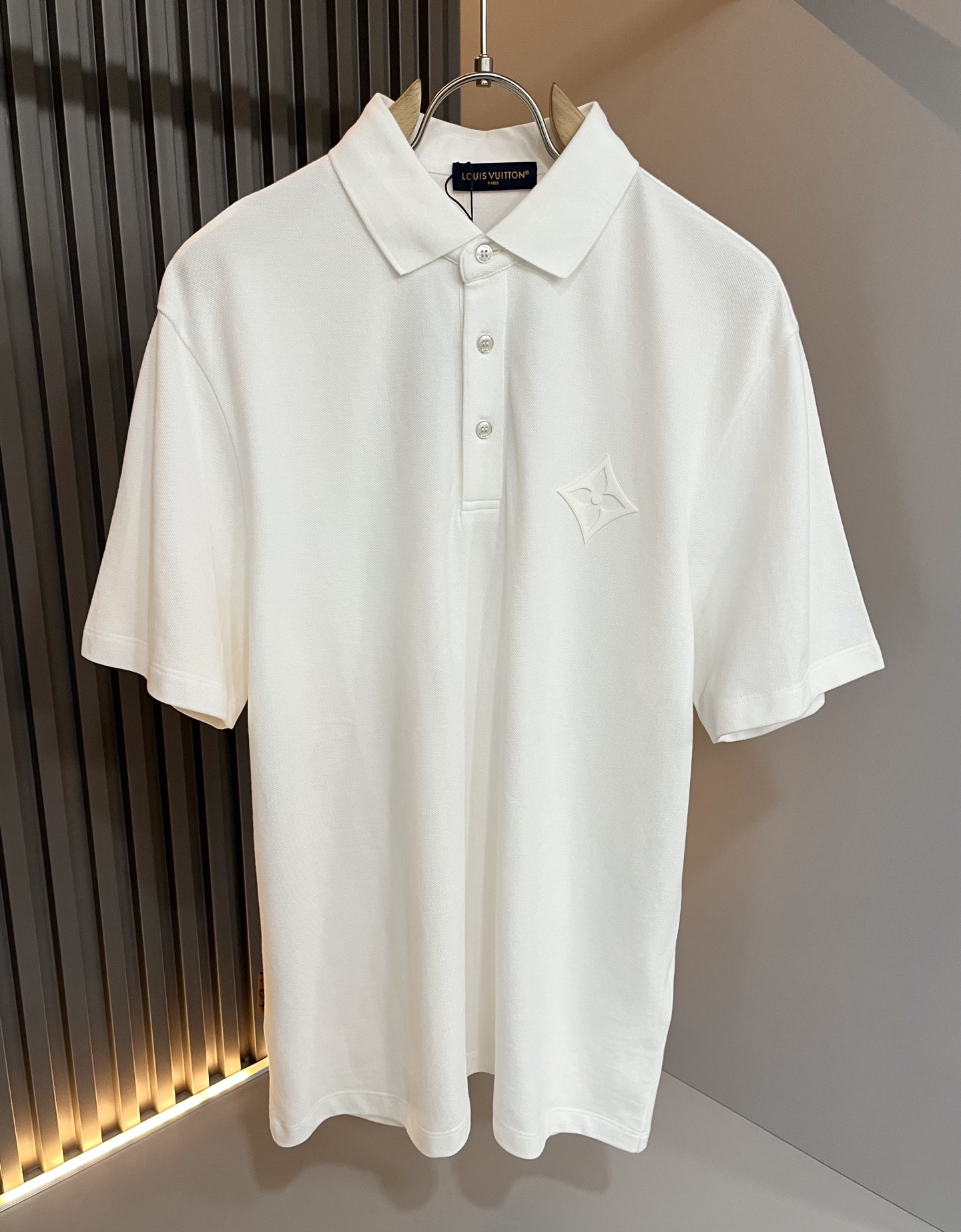  LouisVuitt*路易*登  2025春夏新品最新工艺短袖Polo衫，前后logo图案压胶设计！代