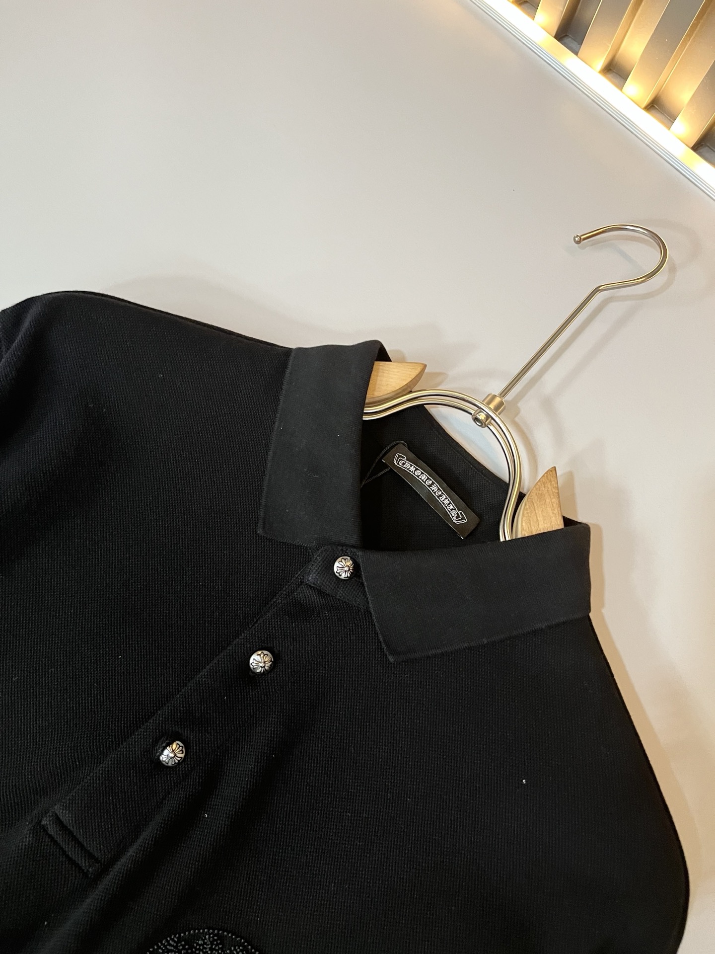  Chrome Hear*s 克*心 2025春夏新品限量版克*心短袖Polo衫，墙裂推荐！时尚傲娇的C