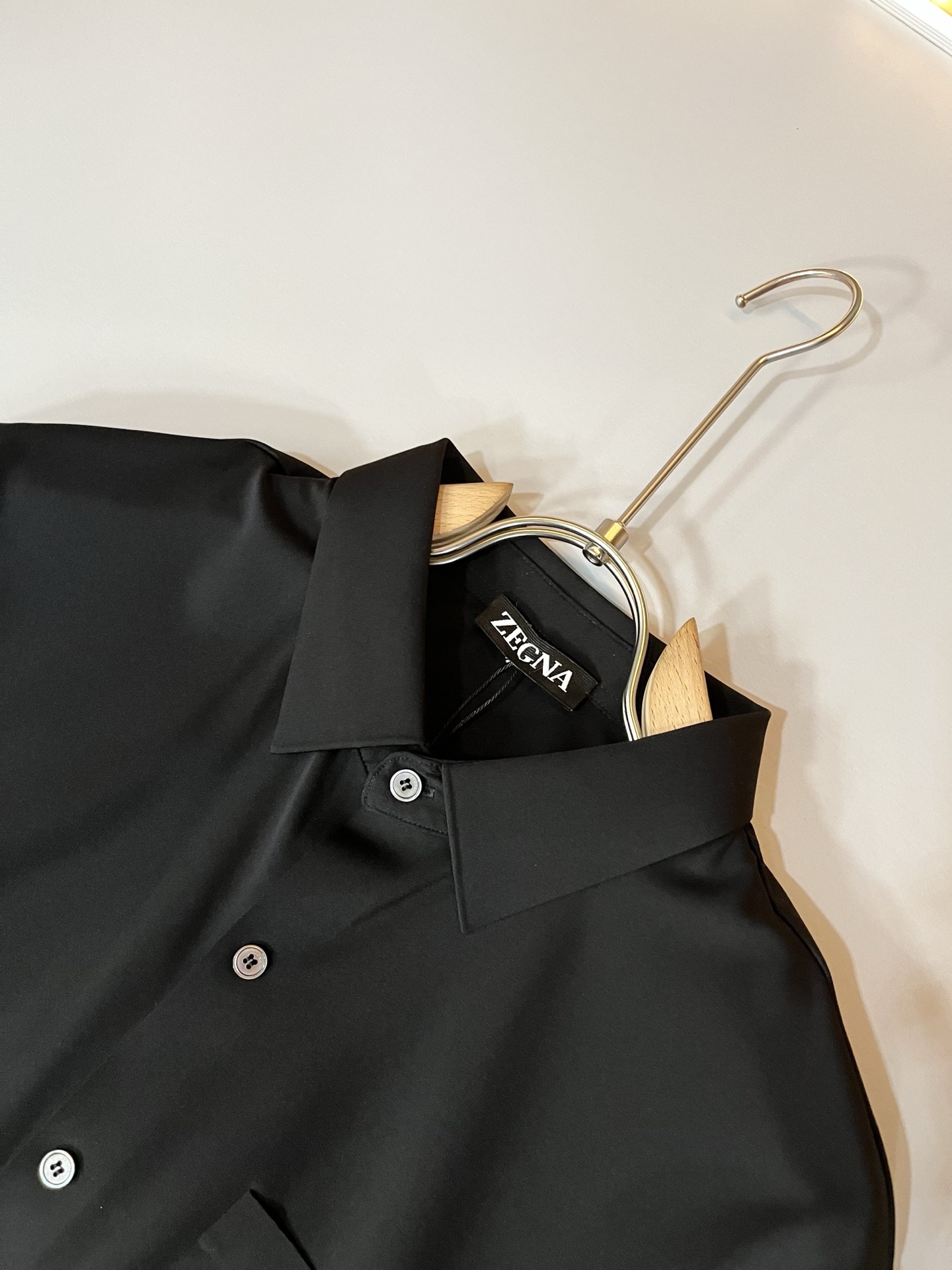  Ermenegildo Zeg*a杰*亚 2025春夏新品男士休闲短袖衬衣，外贸公司订单！是杰尼亚经典