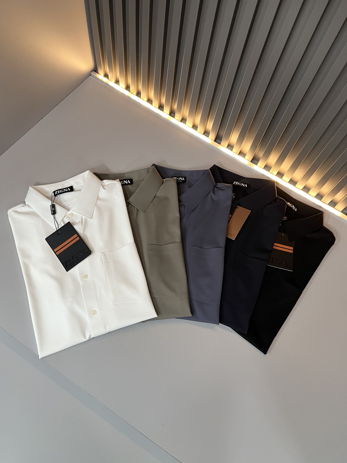  Ermenegildo Zeg*a杰*亚 2025春夏新品男士休闲短袖衬衣，外贸公司订单！是杰尼亚经典