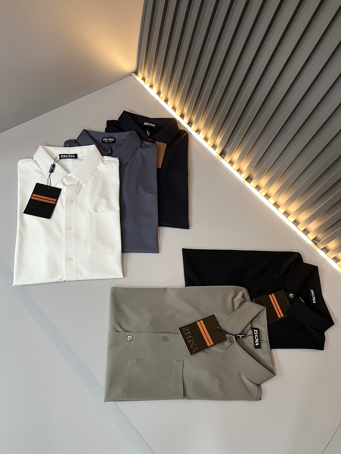  Ermenegildo Zeg*a杰*亚 2025春夏新品男士休闲短袖衬衣，外贸公司订单！是杰尼亚经典