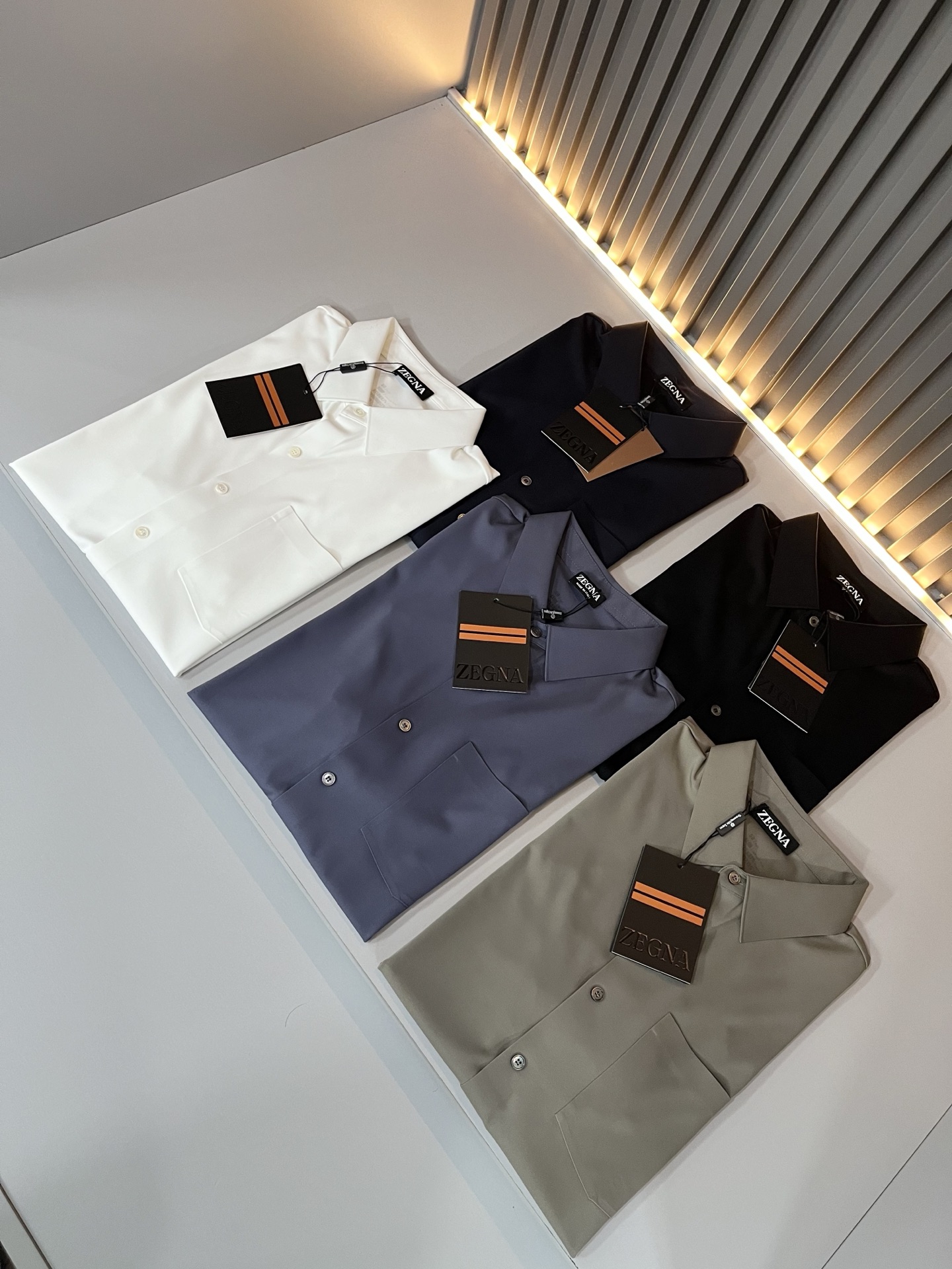  Ermenegildo Zeg*a杰*亚 2025春夏新品男士休闲短袖衬衣，外贸公司订单！是杰尼亚经典