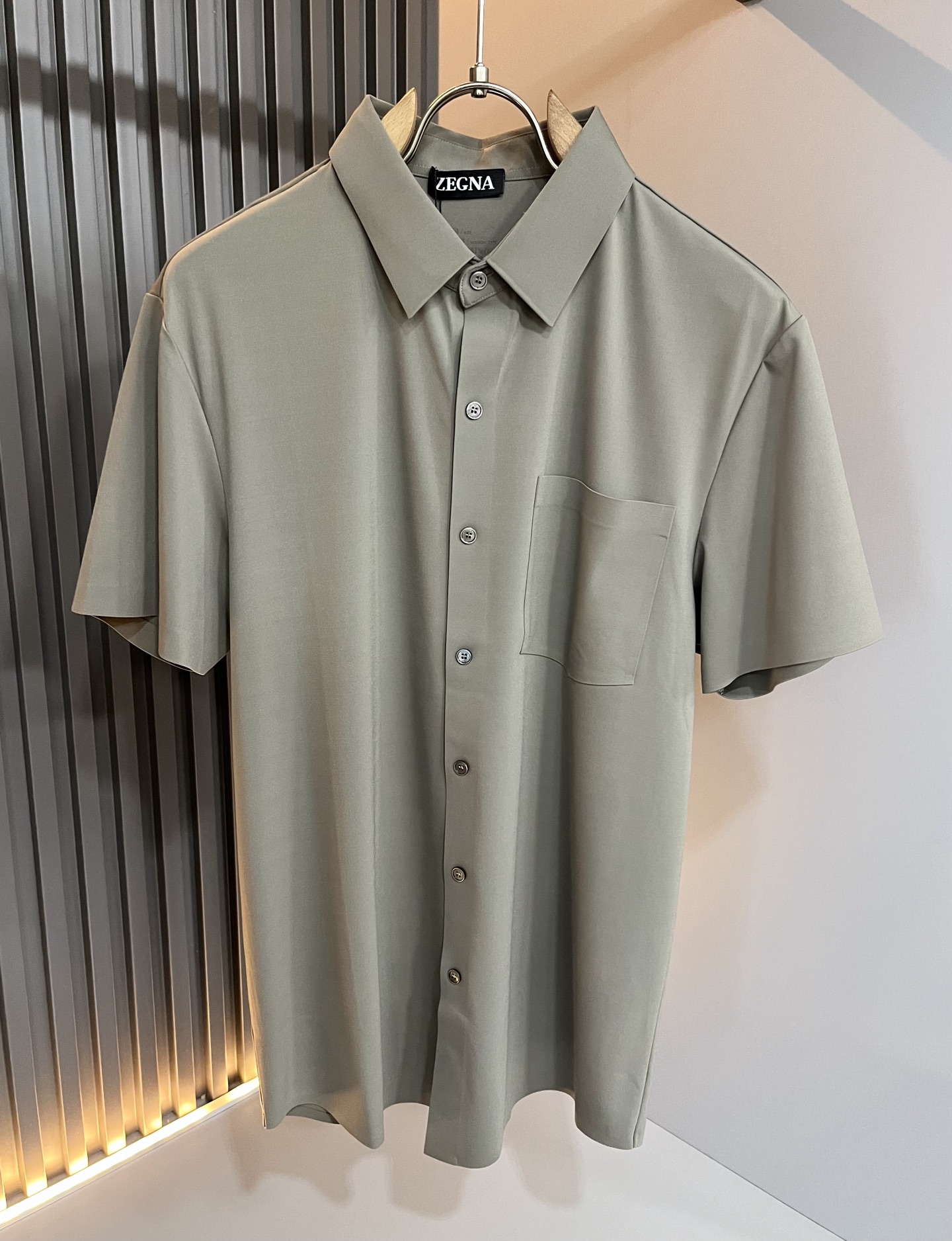  Ermenegildo Zeg*a杰*亚 2025春夏新品男士休闲短袖衬衣，外贸公司订单！是杰尼亚经典