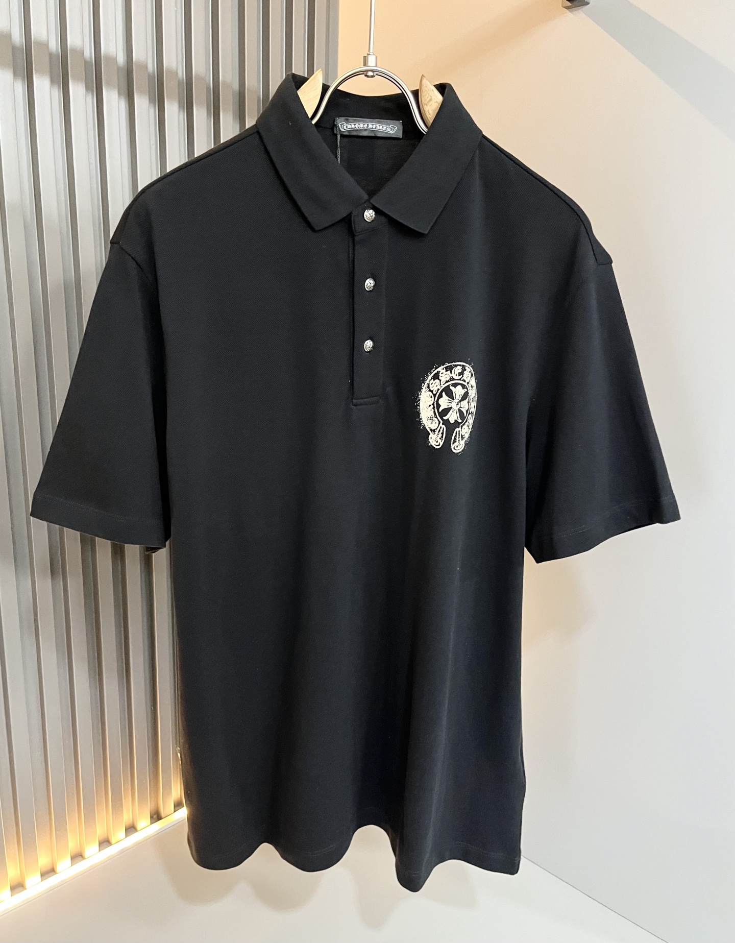  Chrome Hear*s 克*心 2025春夏新品限量版克*心短袖Polo衫，墙裂推荐！时尚傲娇的C