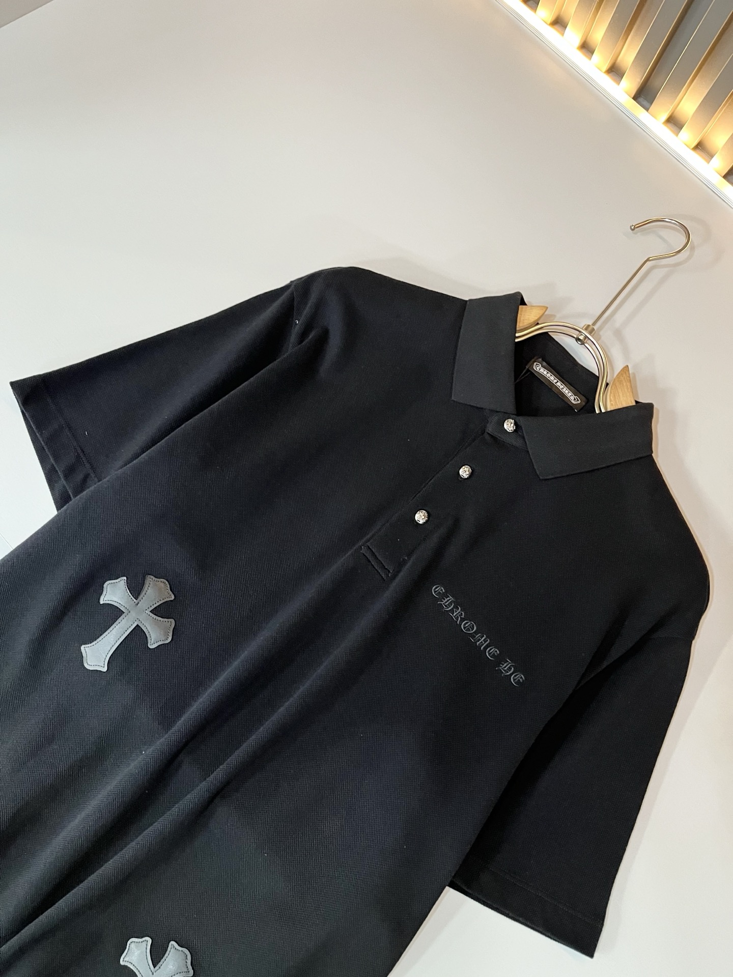  Chrome Hear*s 克*心 2025春夏新品限量版克*心短袖Polo衫，墙裂推荐！时尚傲娇的C