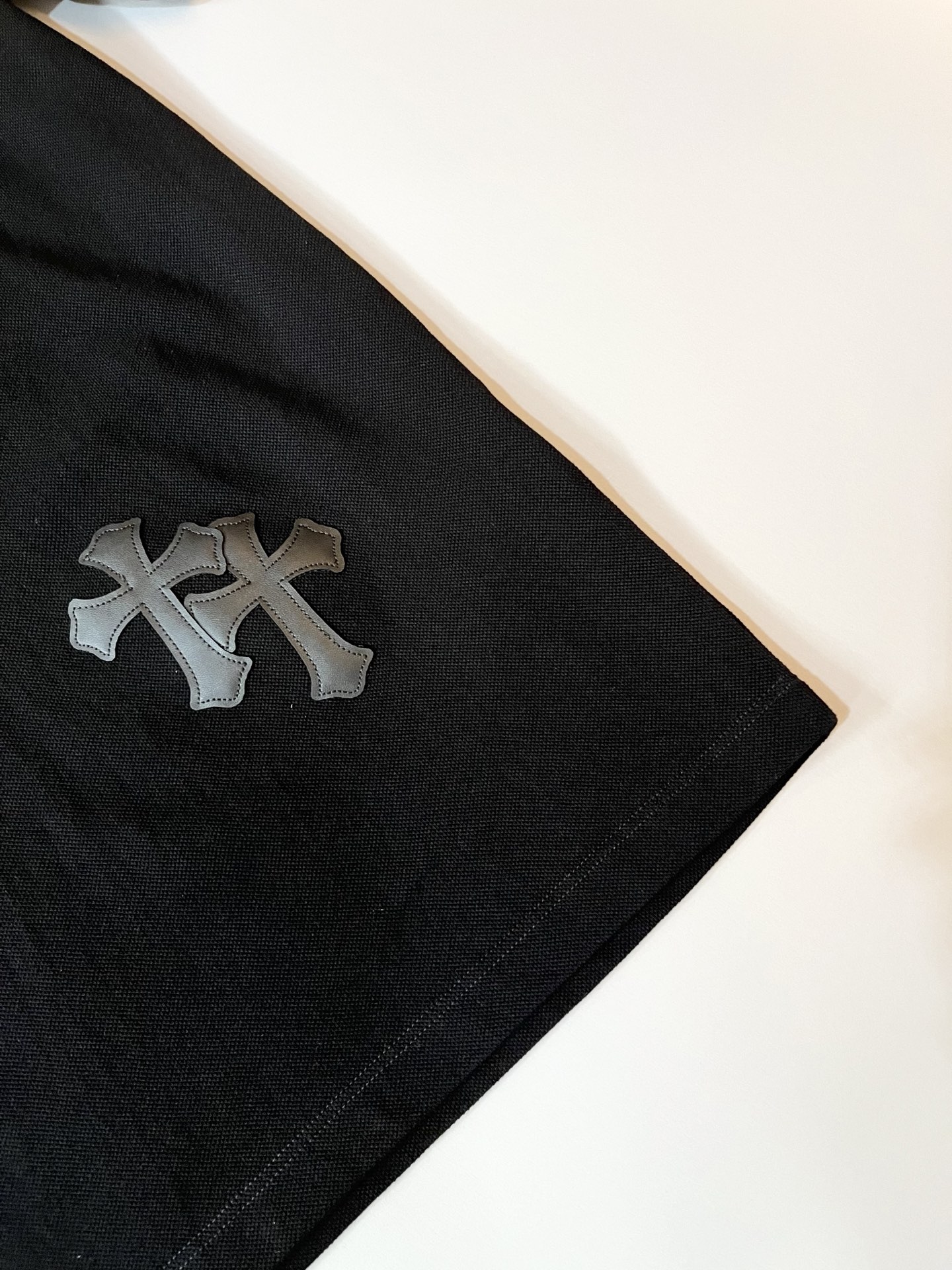  Chrome Hear*s 克*心 2025春夏新品限量版克*心短袖Polo衫，墙裂推荐！时尚傲娇的C