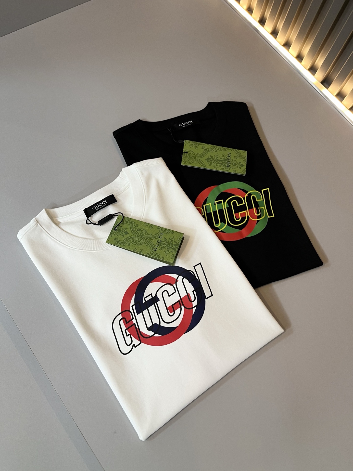   Gucc*古家 2025春夏新款男女同情侣款👫休闲宽松棉质圆领短袖T恤衫！贸易公司渠道稀出，同步官网