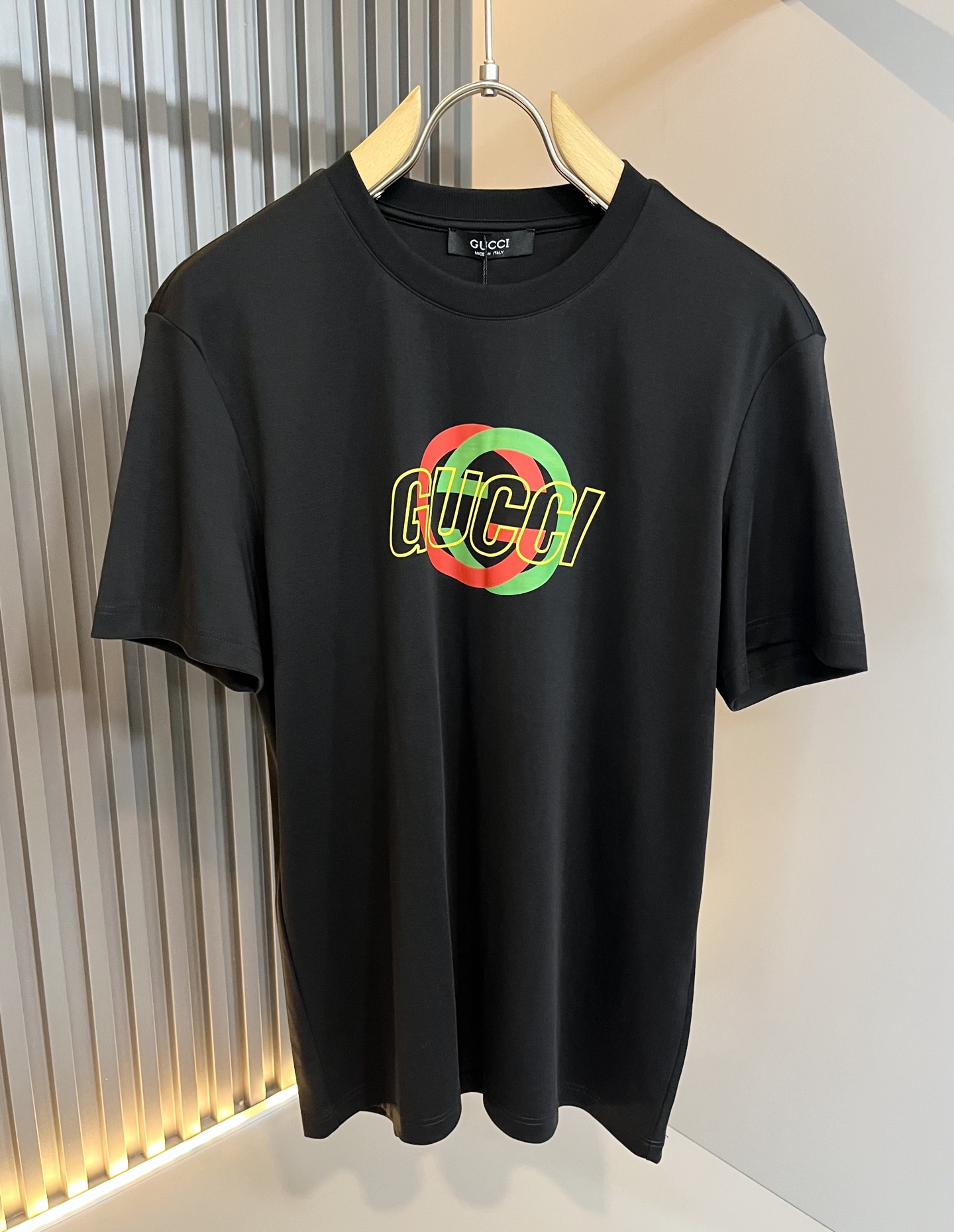   Gucc*古家 2025春夏新款男女同情侣款👫休闲宽松棉质圆领短袖T恤衫！贸易公司渠道稀出，同步官网