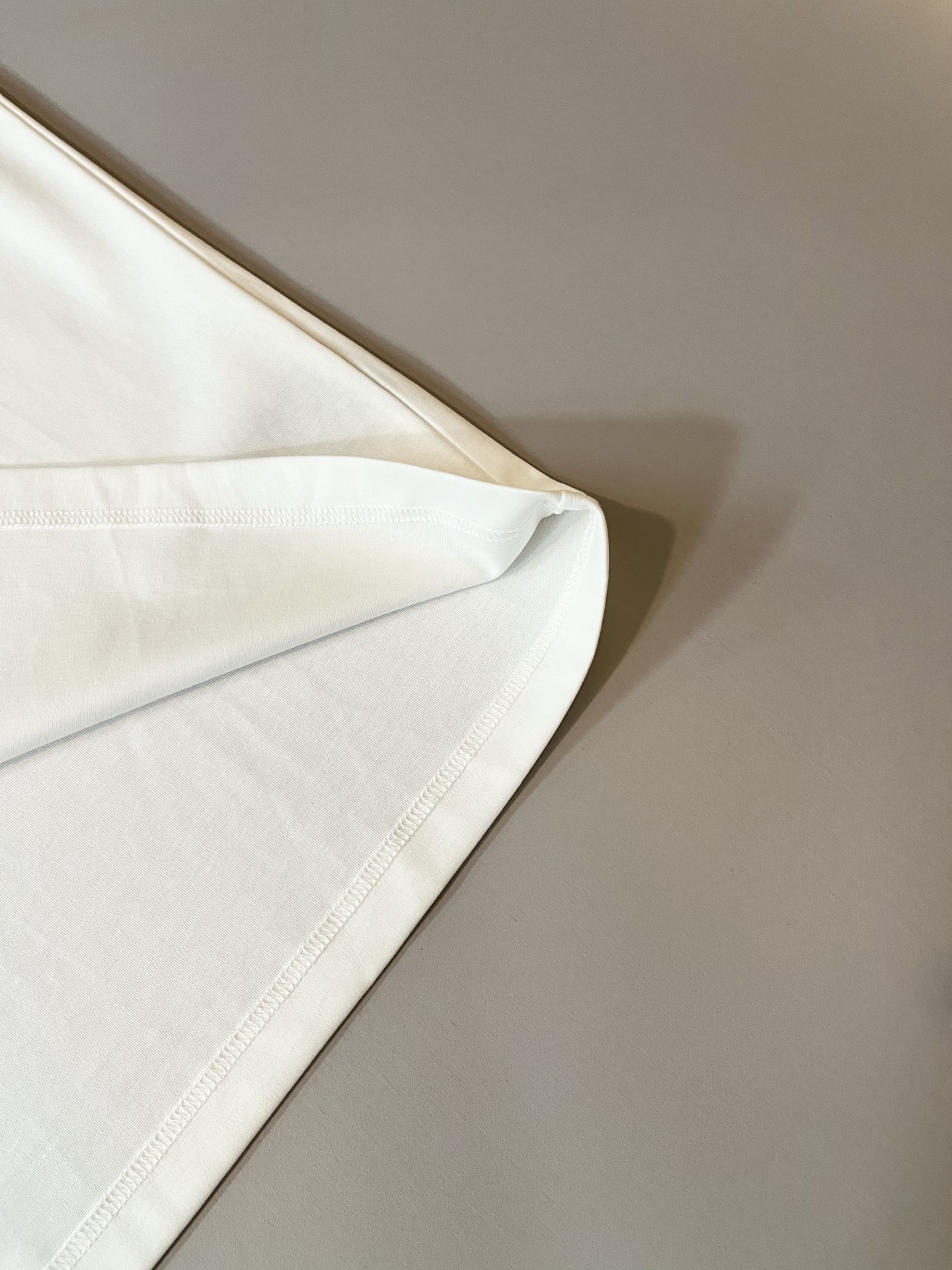  BALM*IN  巴尔曼 2025春夏新款短袖Ｔ恤。男人心目中的“里程碑”机车王国的“佼佼者”遍布世界