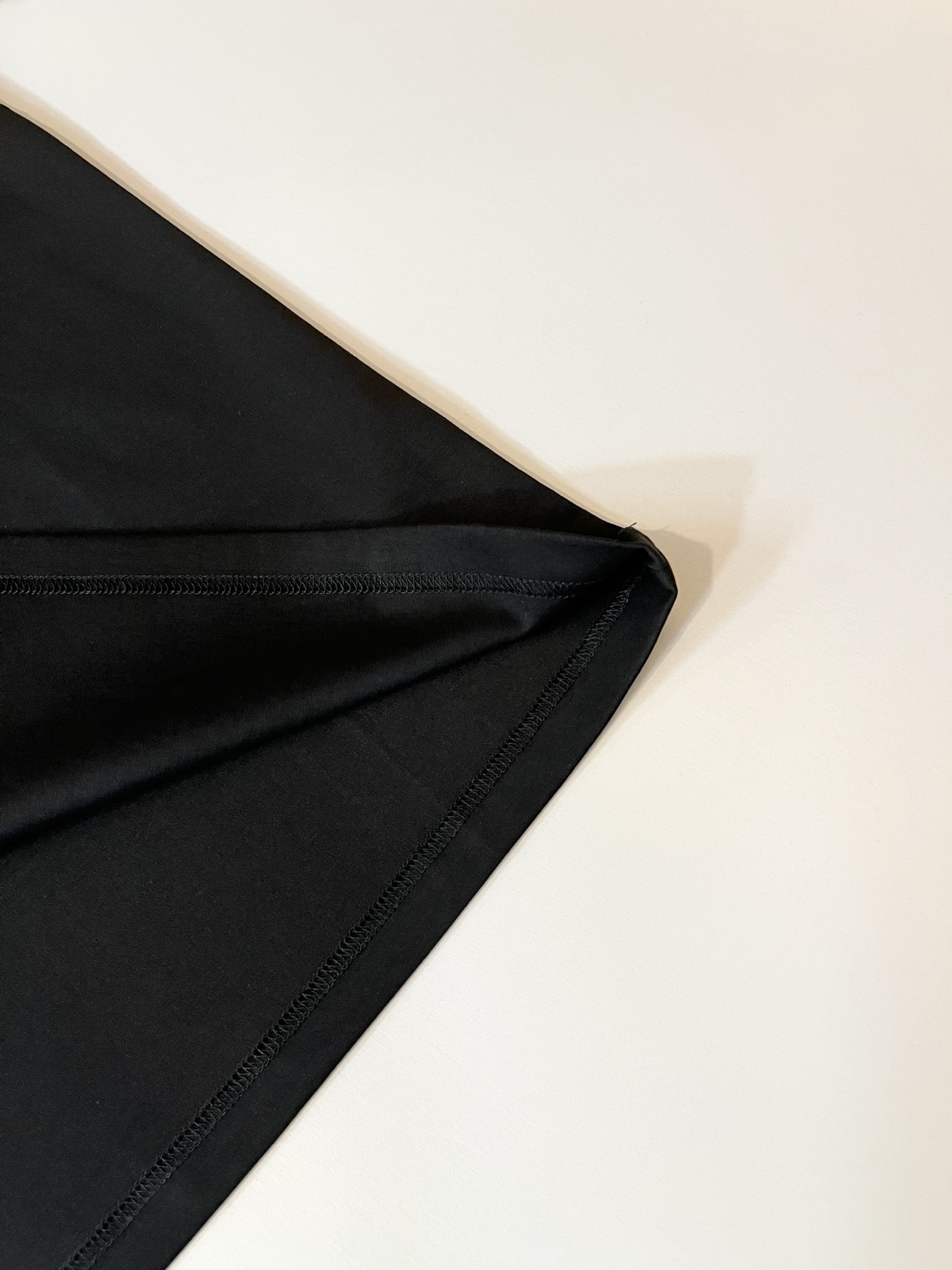  BALM*IN  巴尔曼 2025春夏新款短袖Ｔ恤。男人心目中的“里程碑”机车王国的“佼佼者”遍布世界