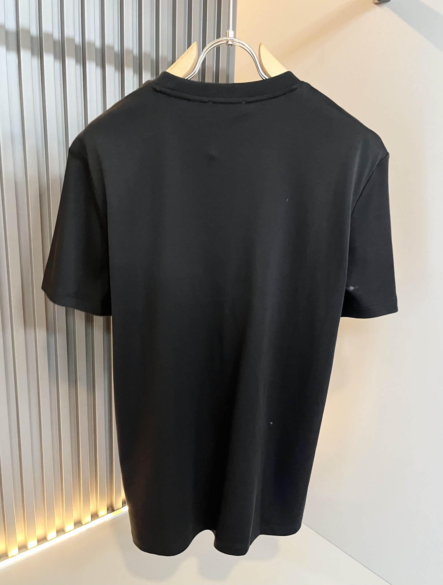  BALM*IN  巴尔曼 2025春夏新款短袖Ｔ恤。男人心目中的“里程碑”机车王国的“佼佼者”遍布世界