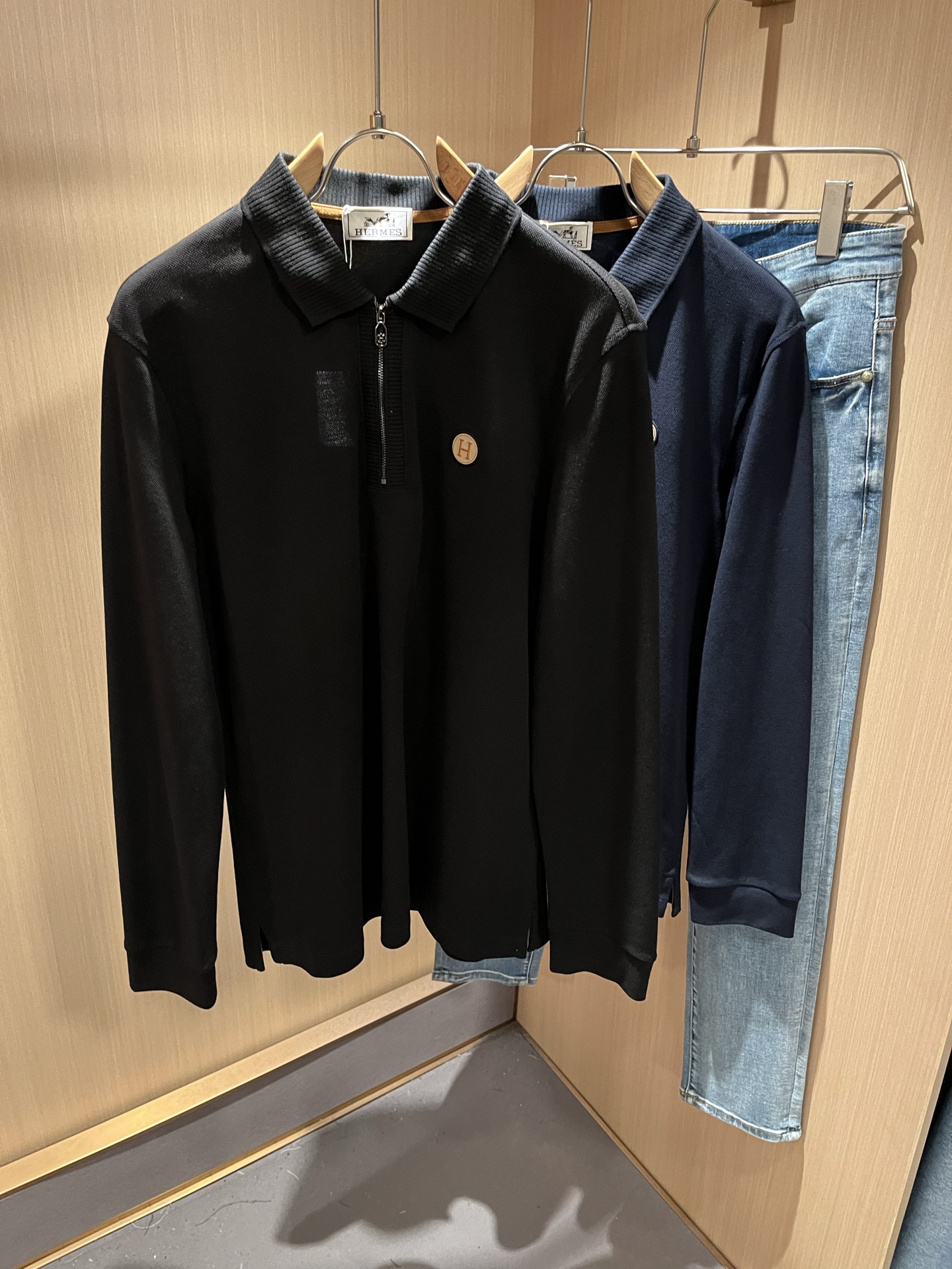 Her*mes爱*仕2025秋冬新款男士短袖Polo衫，全新升级百搭基础款，低调奢华，品格之选！甄选优质